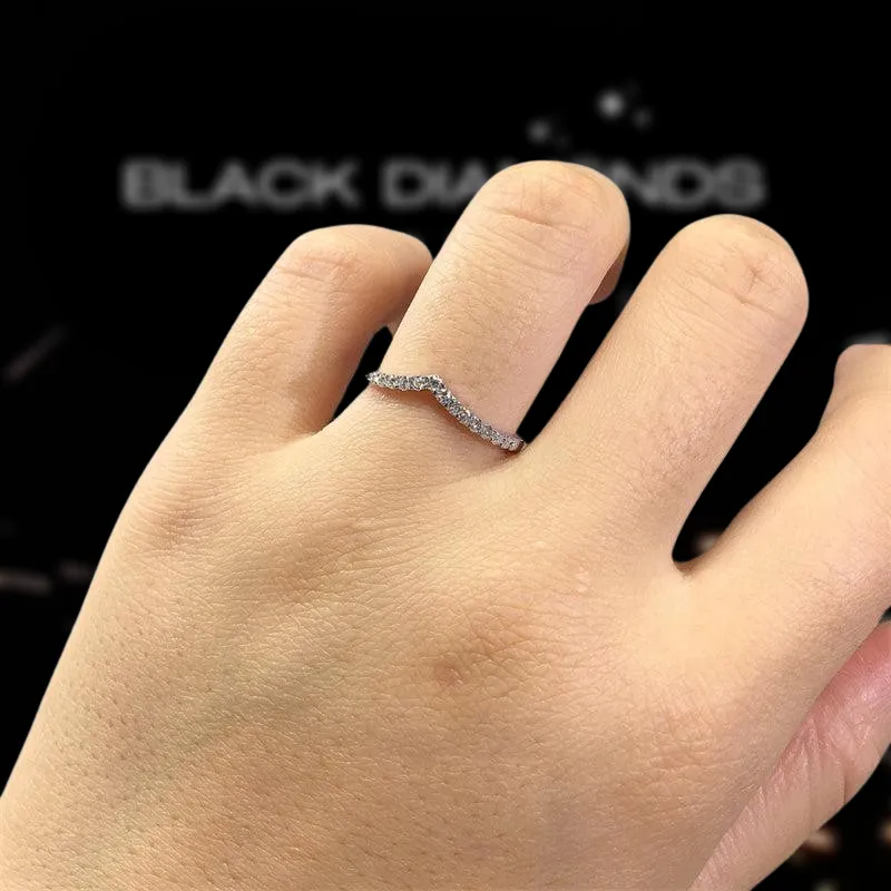 0.2 Ct Diamond Cupid's Arrow Ring