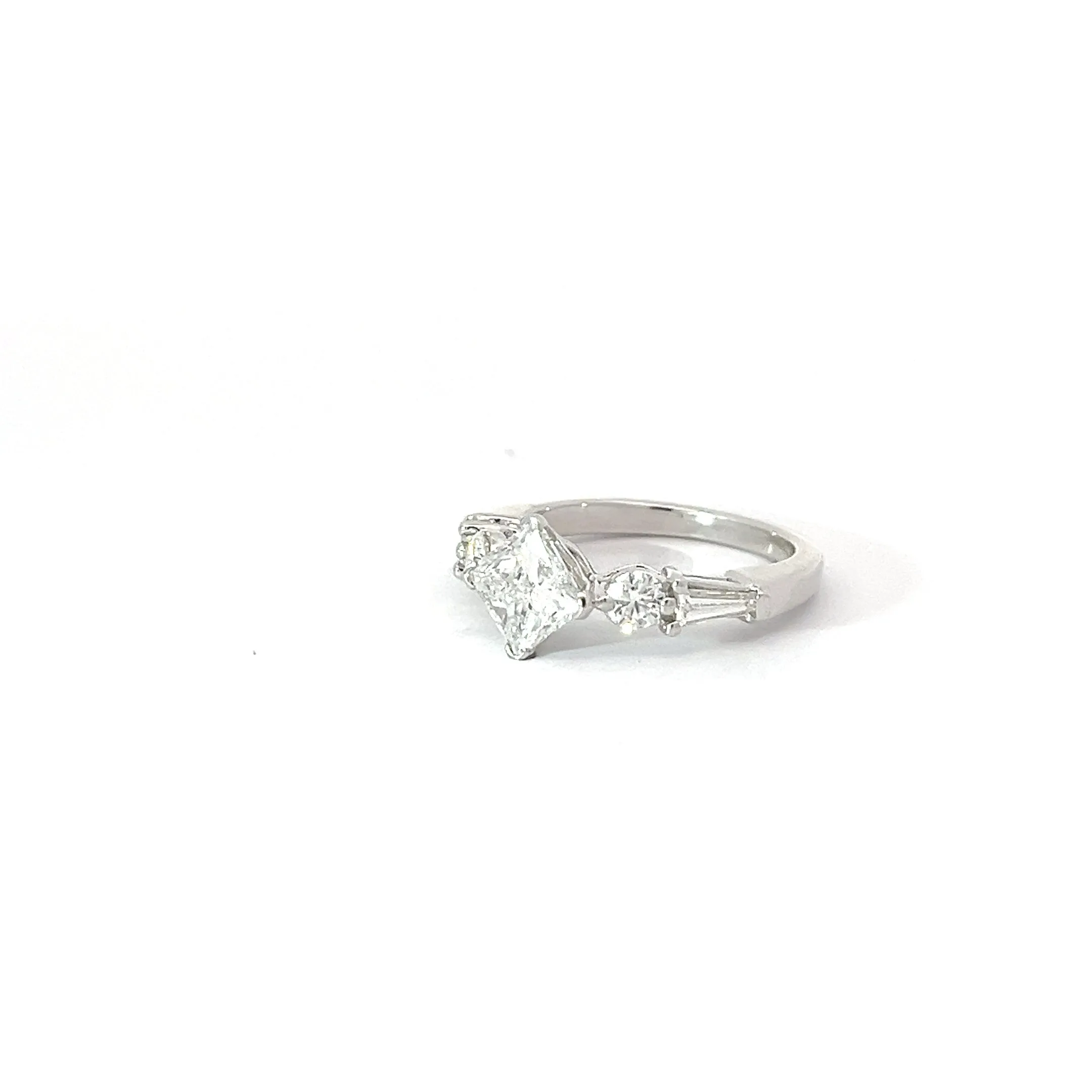14k White Gold 1.05ct F SI2 Princess Cut Diamond/.60ct F VS2 Round and Baguette Diamond Promise Ring