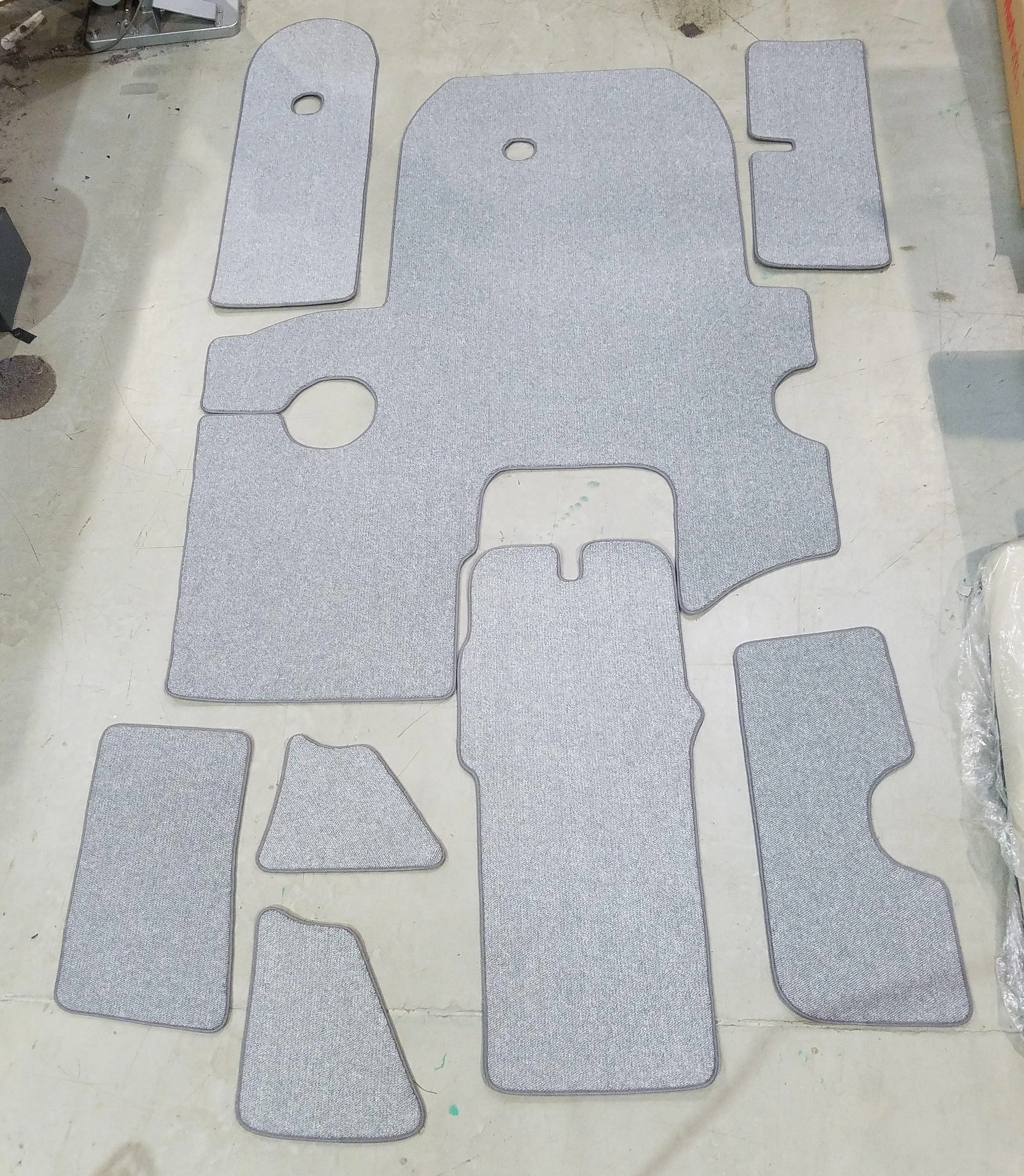 2007-2008 Rinker 246 Captiva BR Snap in Boat Carpet