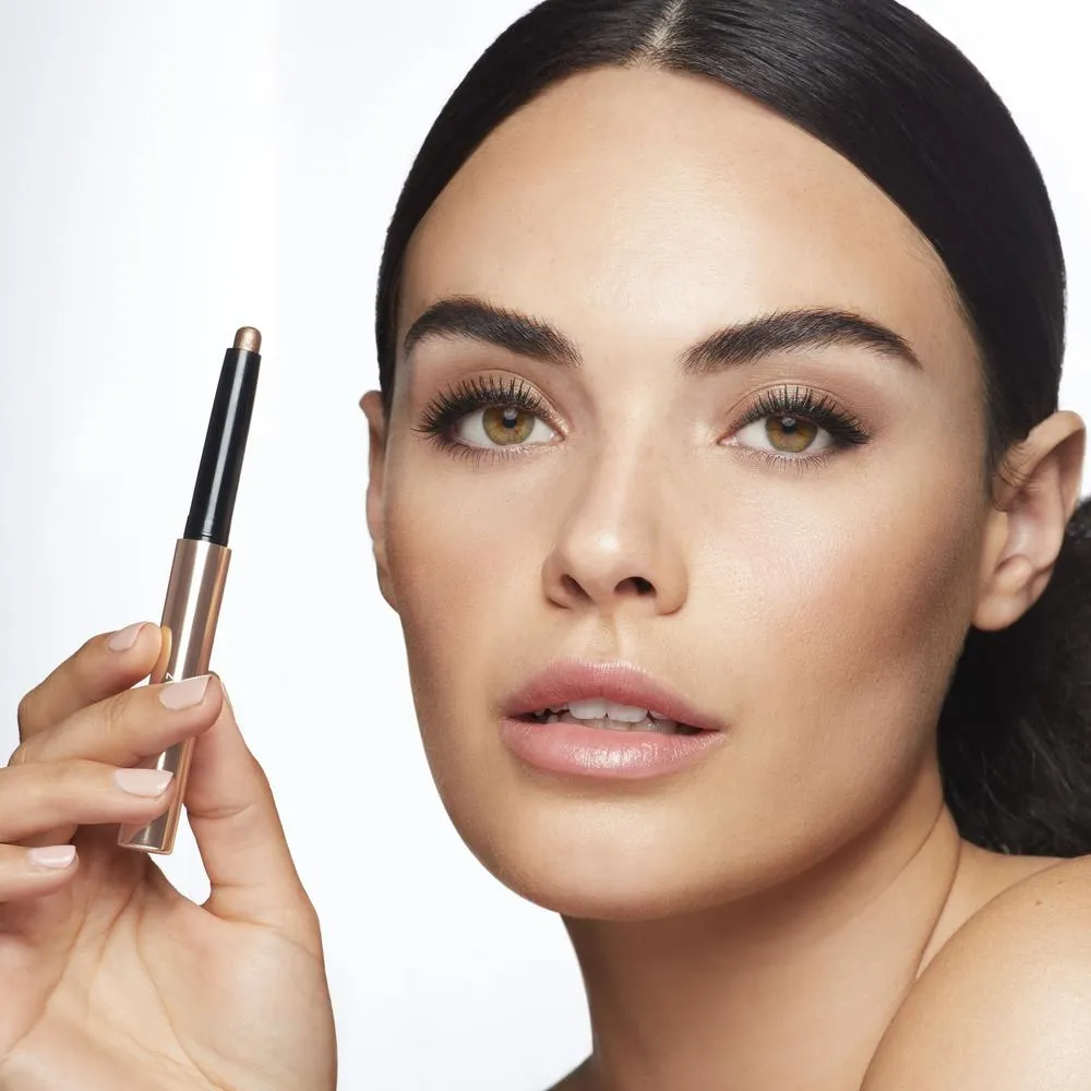 24-Hour Eye Shadow and Liner