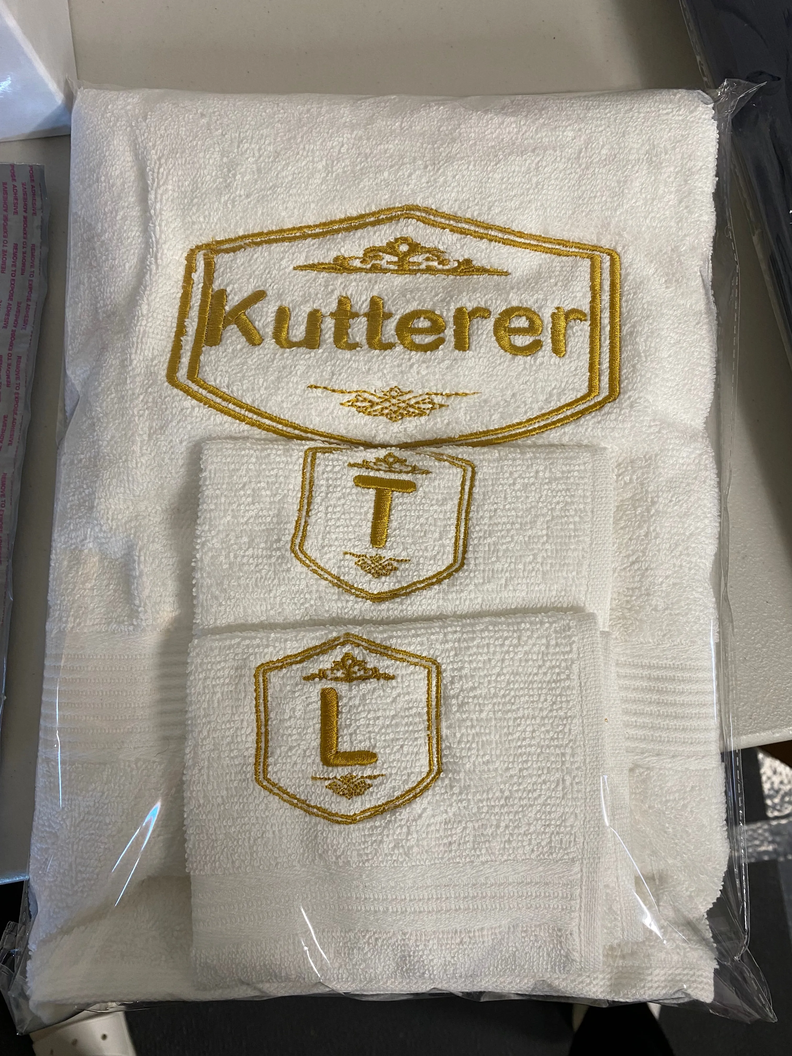 4-Piece Monogrammed Towel Set - Premium Cotton
