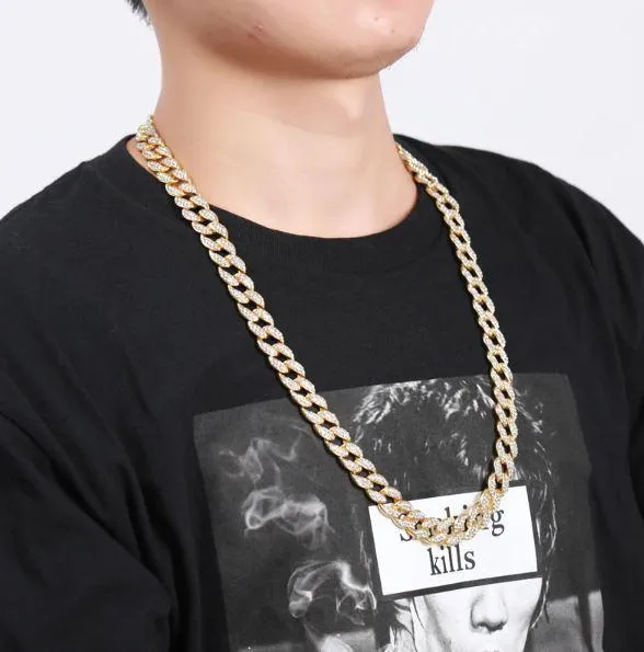 8 MM ICED OUT CUBAN CHAIN IN GOLD
