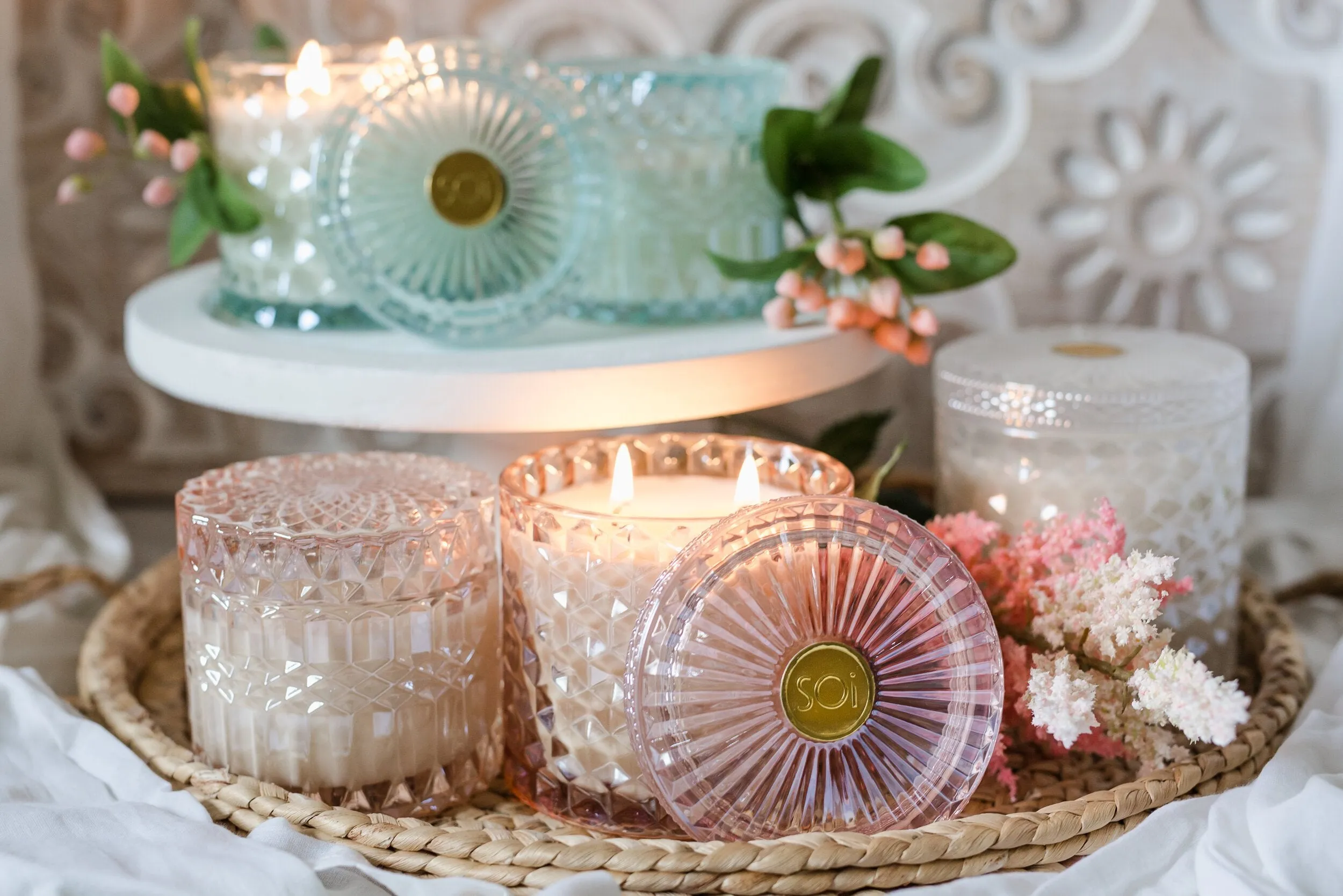 Alluring Amber Shimmer | 15oz Natural Soy Candle | Double Wick