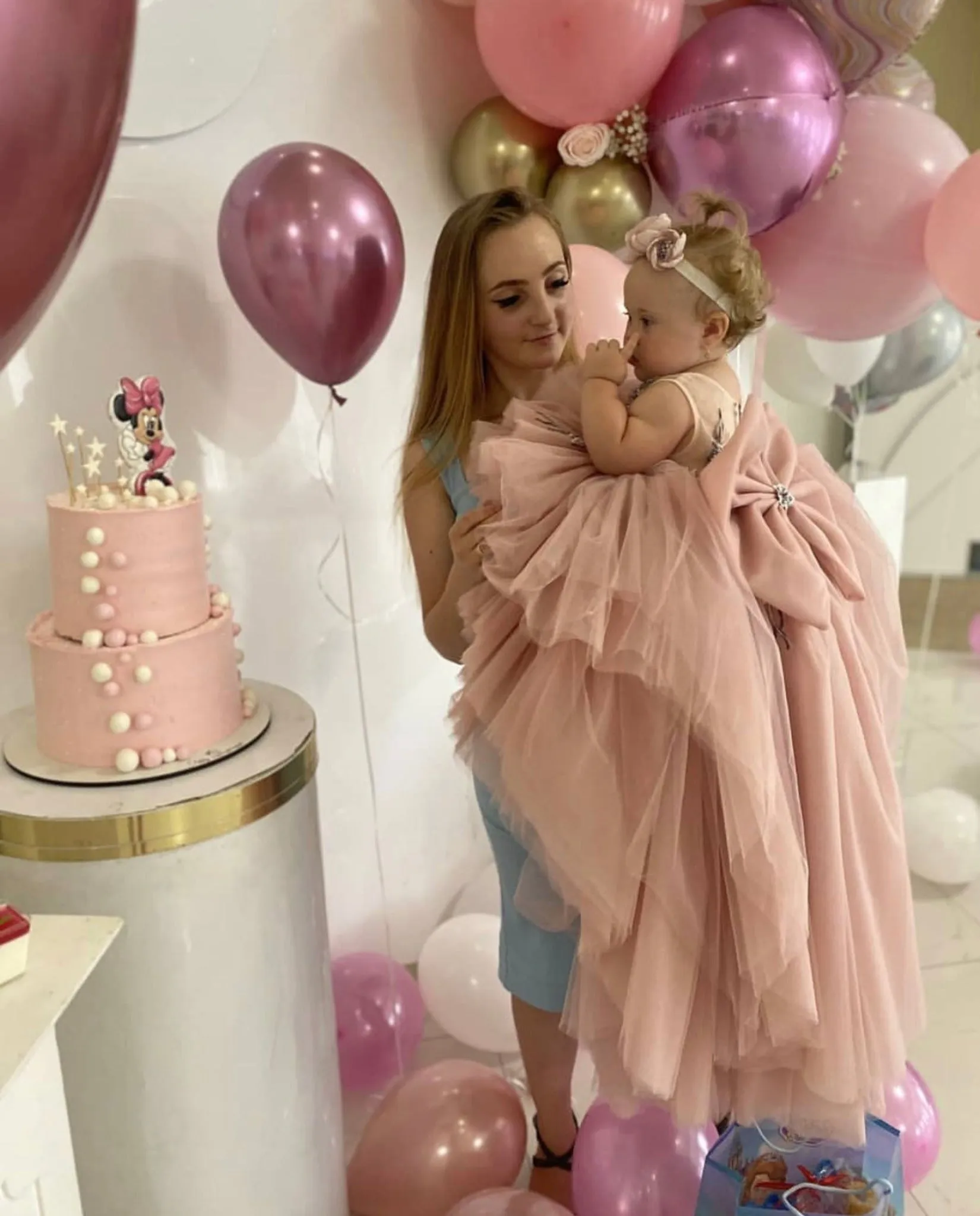ANABELLA DRESS IN PINK