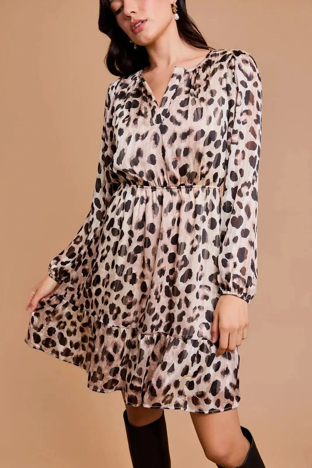 ANIMAL PRINT V-NECK DRESS
