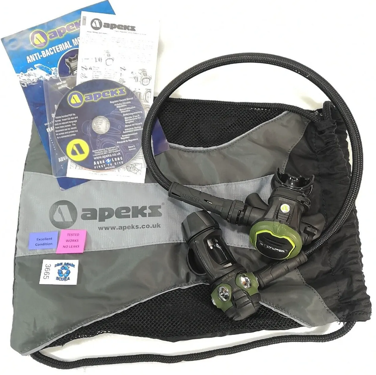 Apeks Flight 1st & 2nd Stage Yoke Regulator Set Scuba Diving Balanced Travel