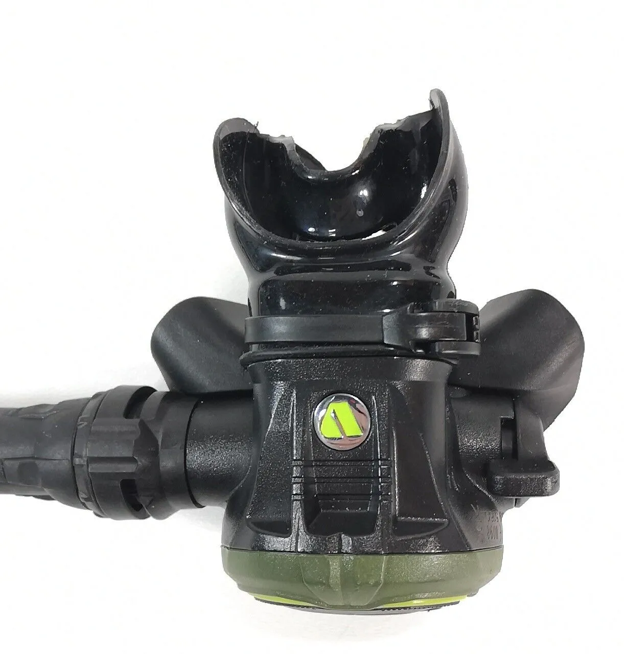 Apeks Flight 1st & 2nd Stage Yoke Regulator Set Scuba Diving Balanced Travel