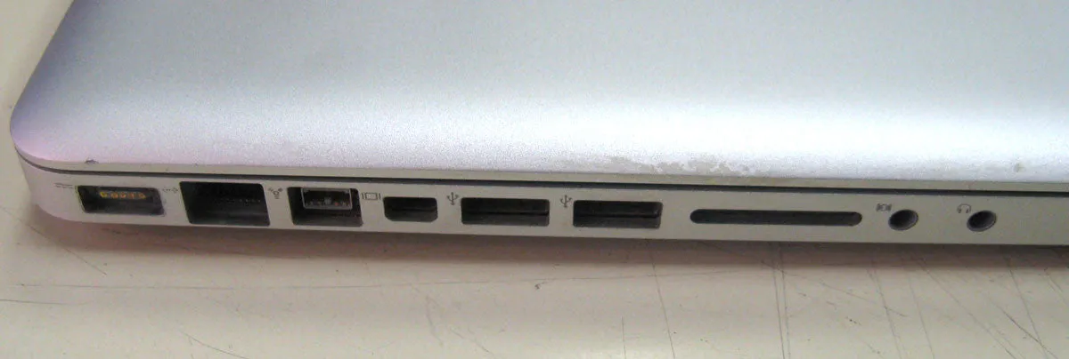 Apple MacBook Pro 15"