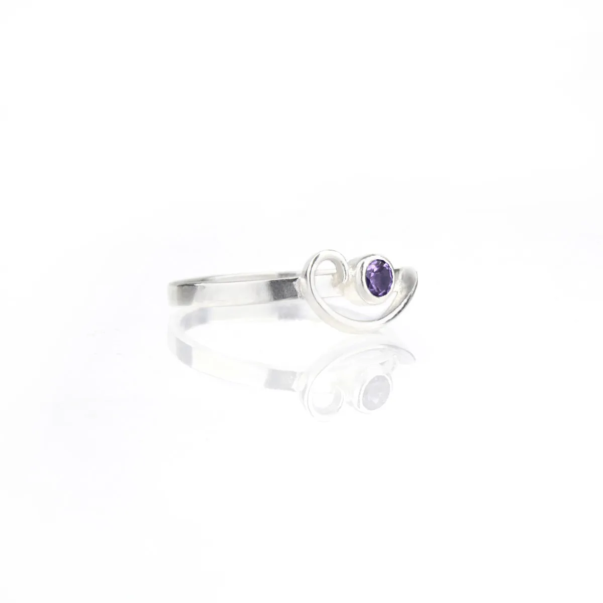 Arabesque Ring with Amethyst