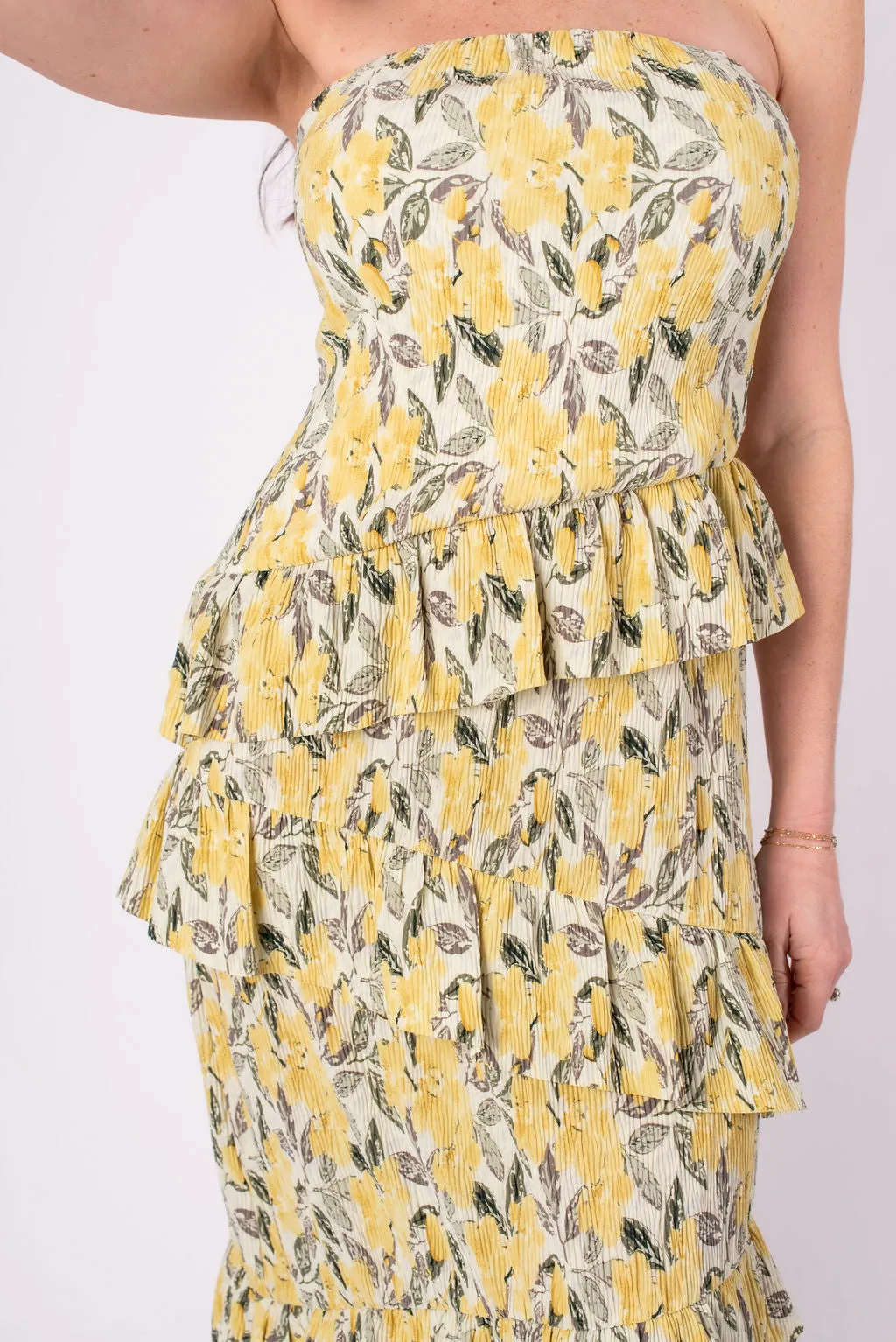[ASTR The Label] Tiered Ruffle Dress - Lemon Floral