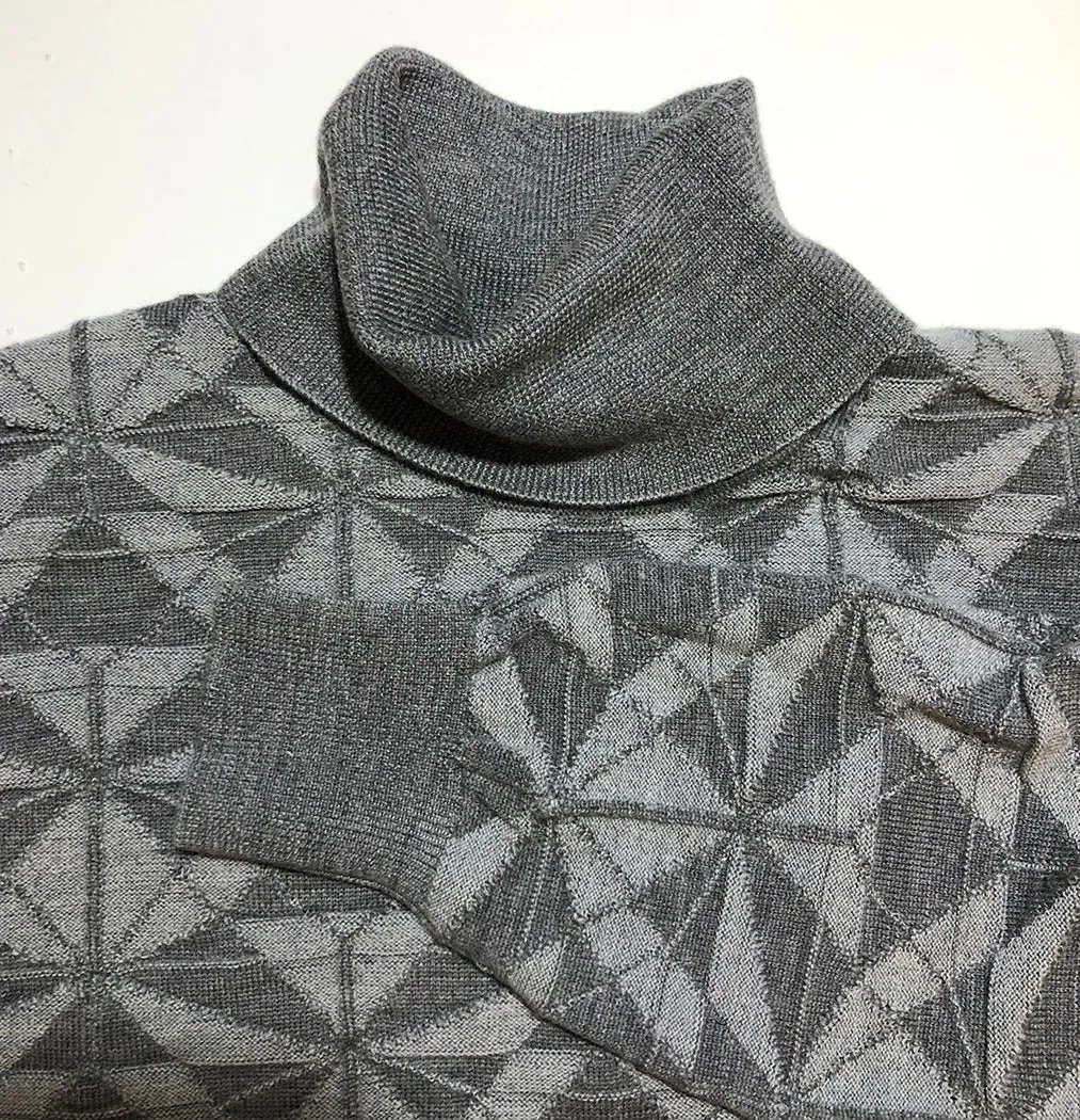 ATLAS MERINO TURTLE NECK PULLOVER in GREYS