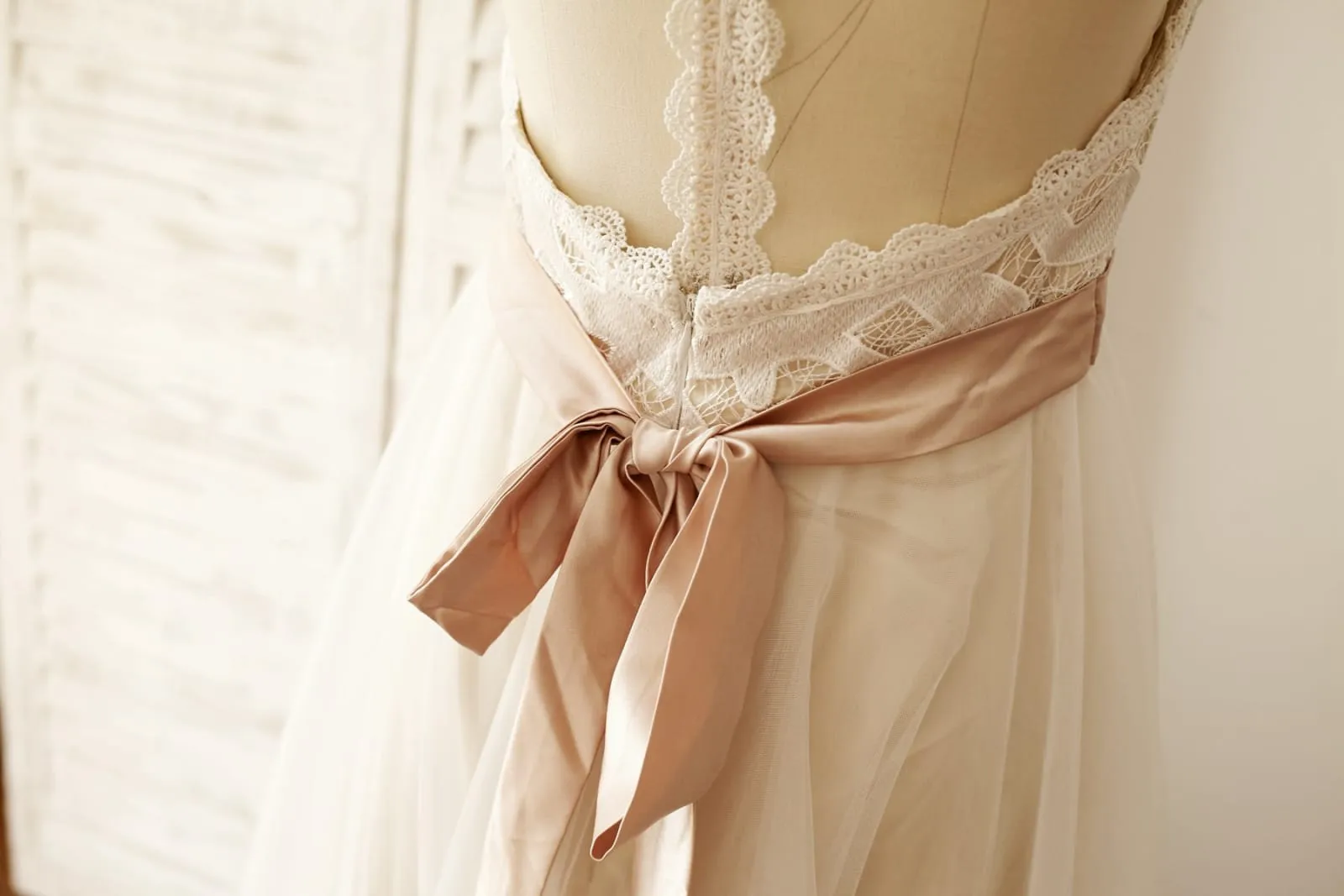 Backless Boho Beach Ivory Lace Tulle Wedding Dress