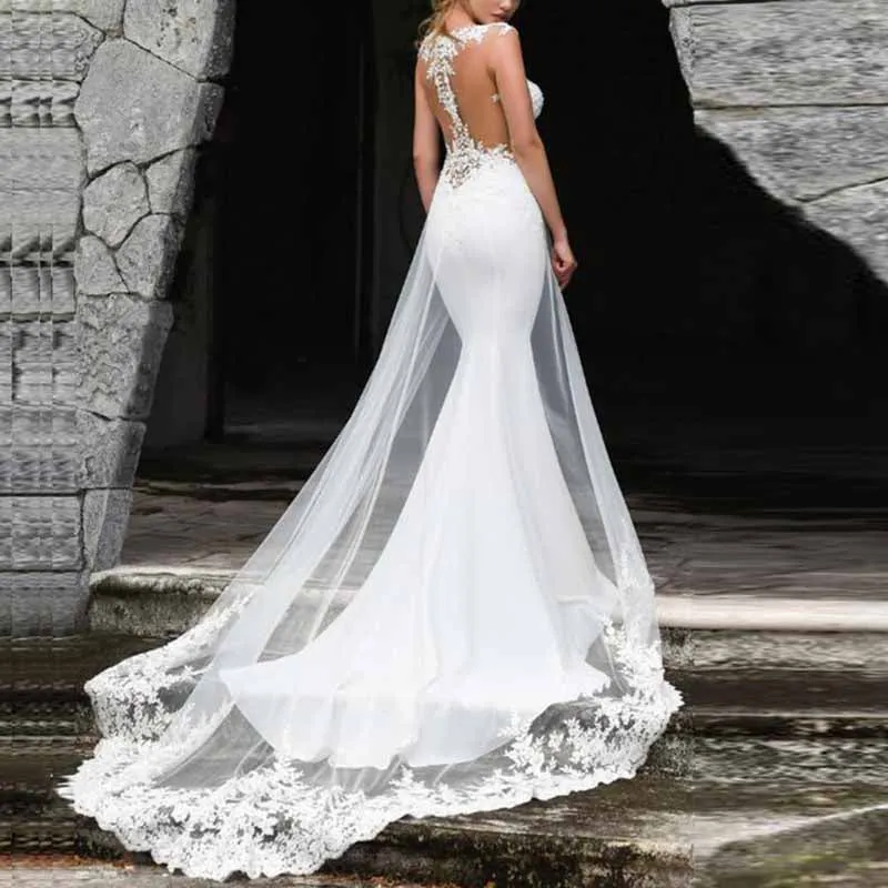 Ball-Gown Princess Scoop Court Train Lace Tulle Wedding Dress With Beading Sequins