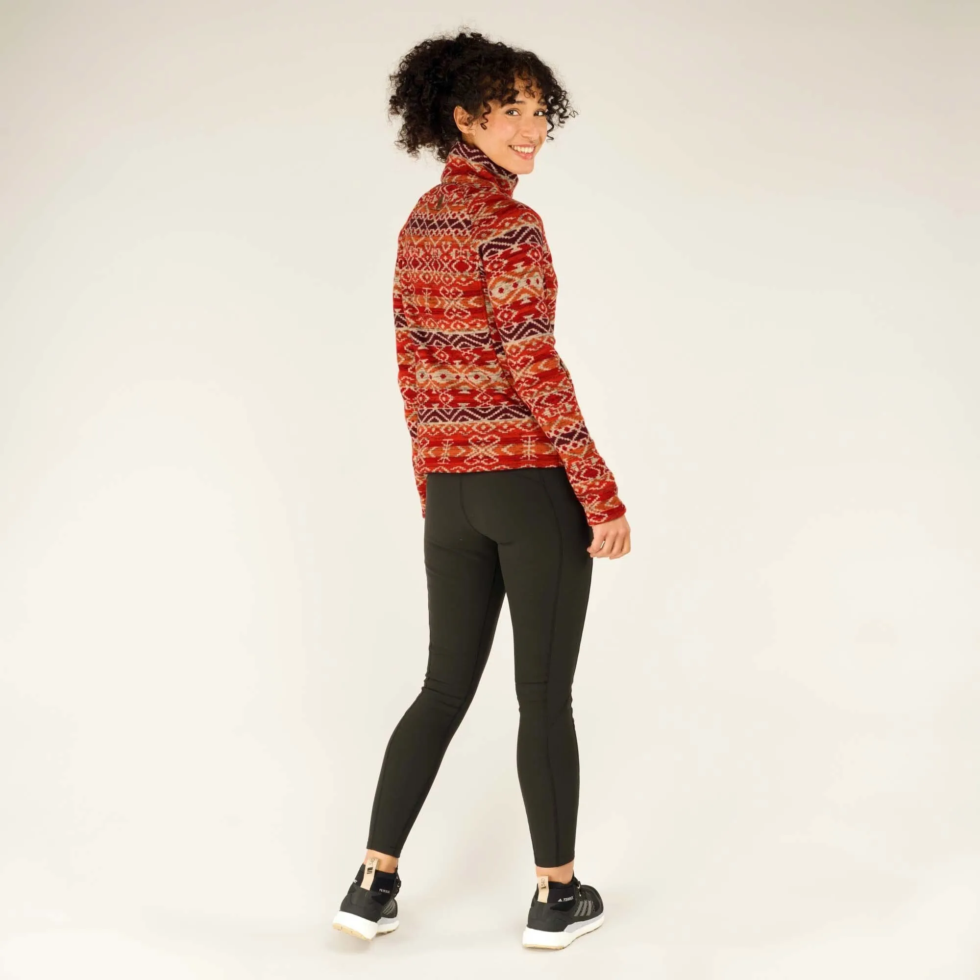Bhutan Pullover - Cranberry