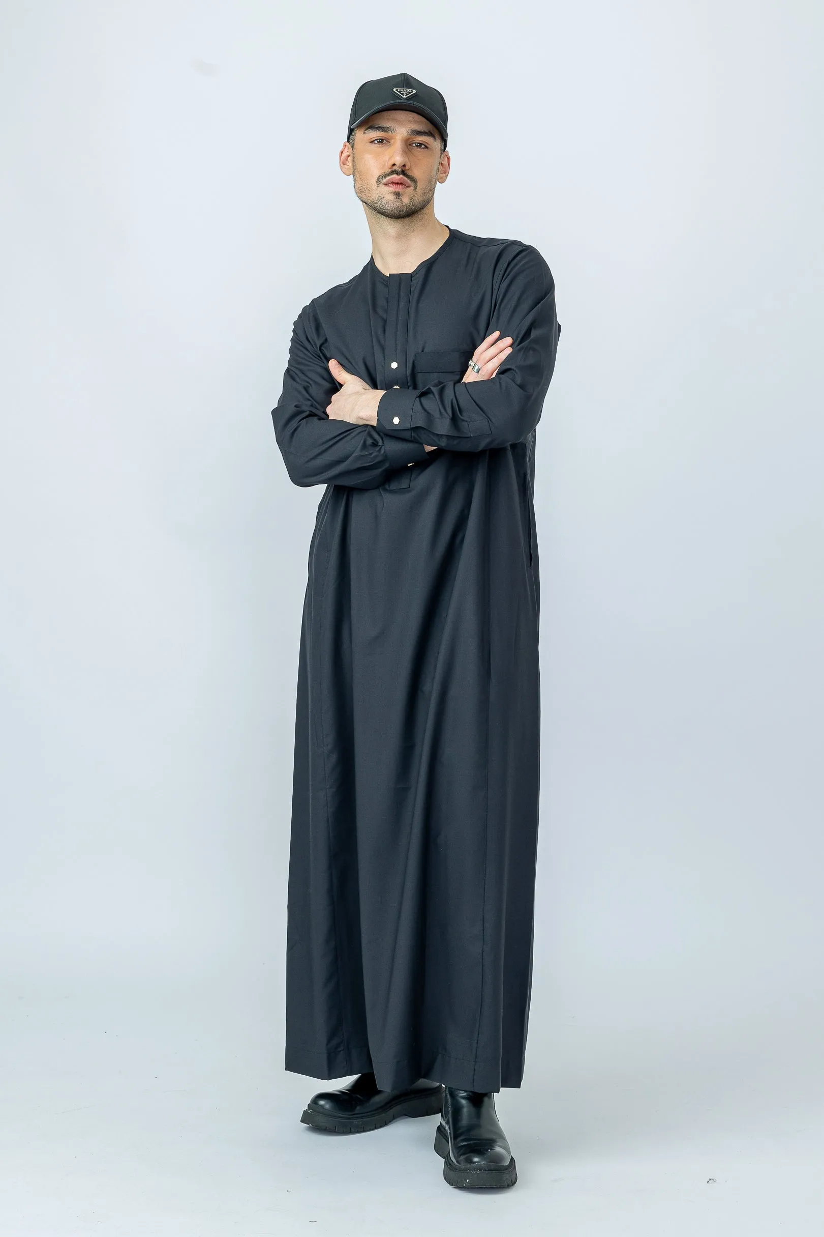 Black Omani With Cuff Sleeve