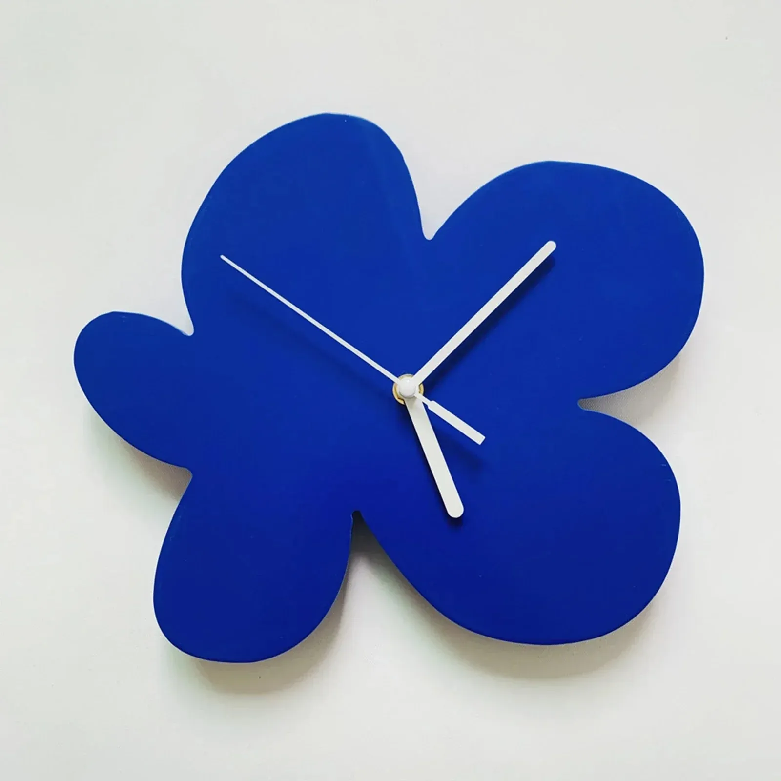 BloomTime | Chic Floral Wall Clock
