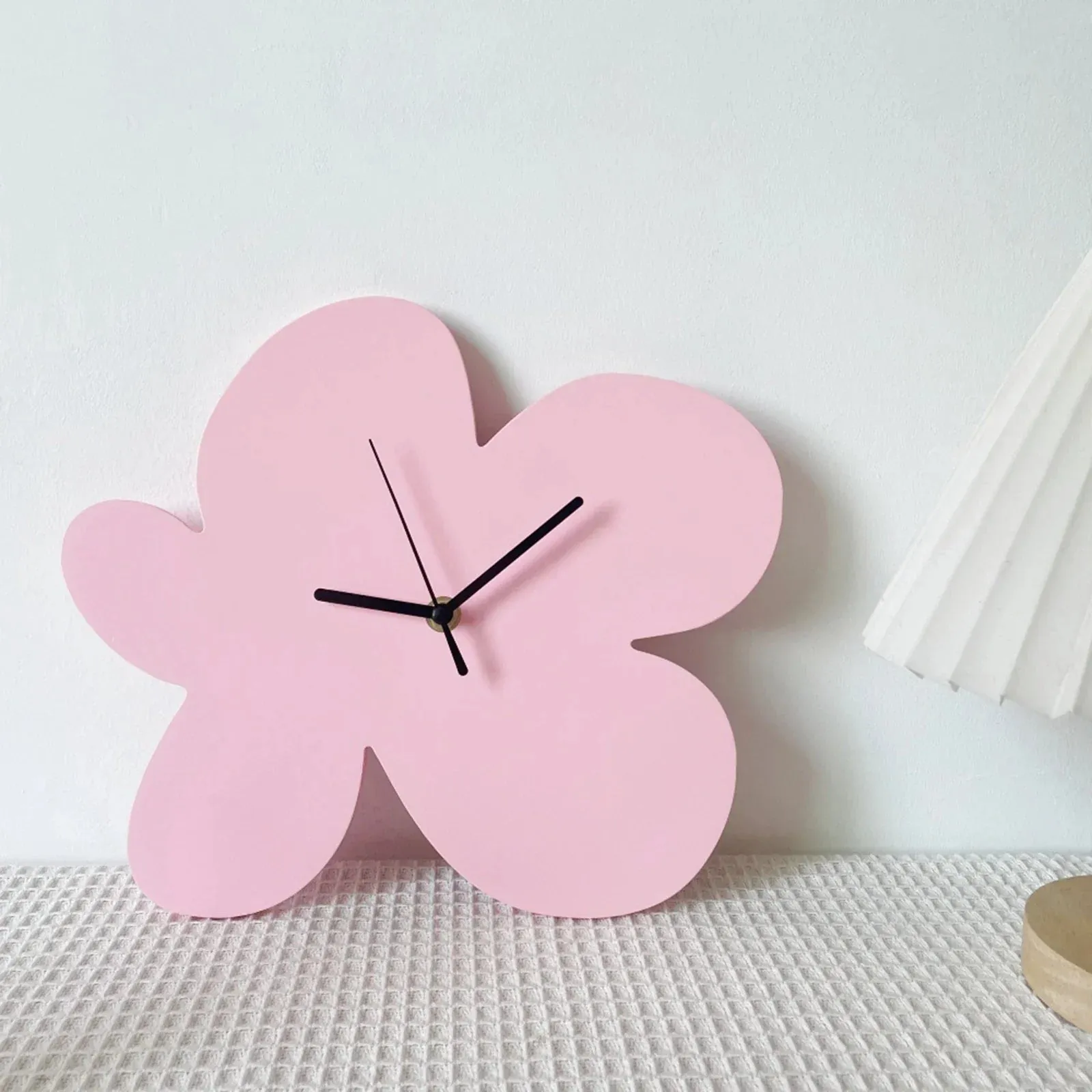 BloomTime | Chic Floral Wall Clock