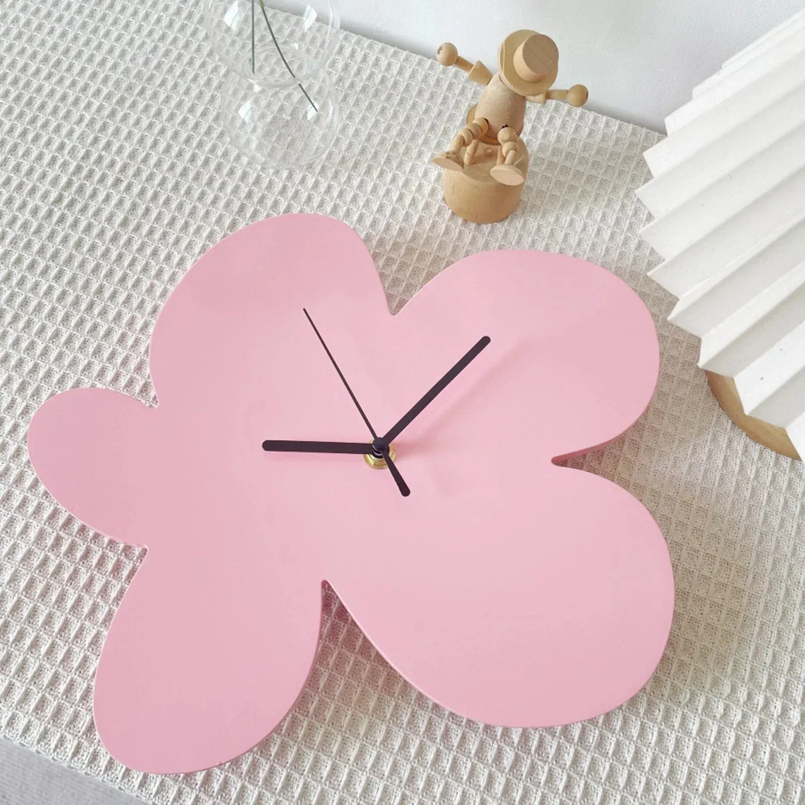 BloomTime | Chic Floral Wall Clock