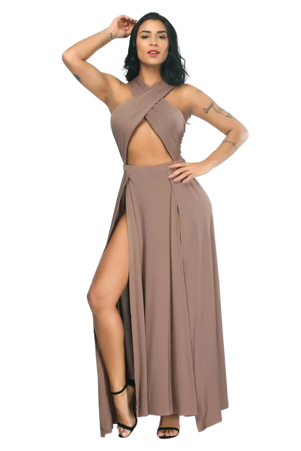 Bold & Elegant Cut-Out Maxi Dress – Sultry, Sophisticated, and Statement-Making
