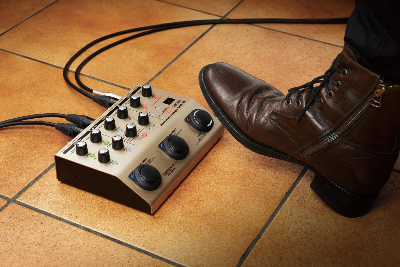 Boss VE-8 Acoustic Singer Pedal