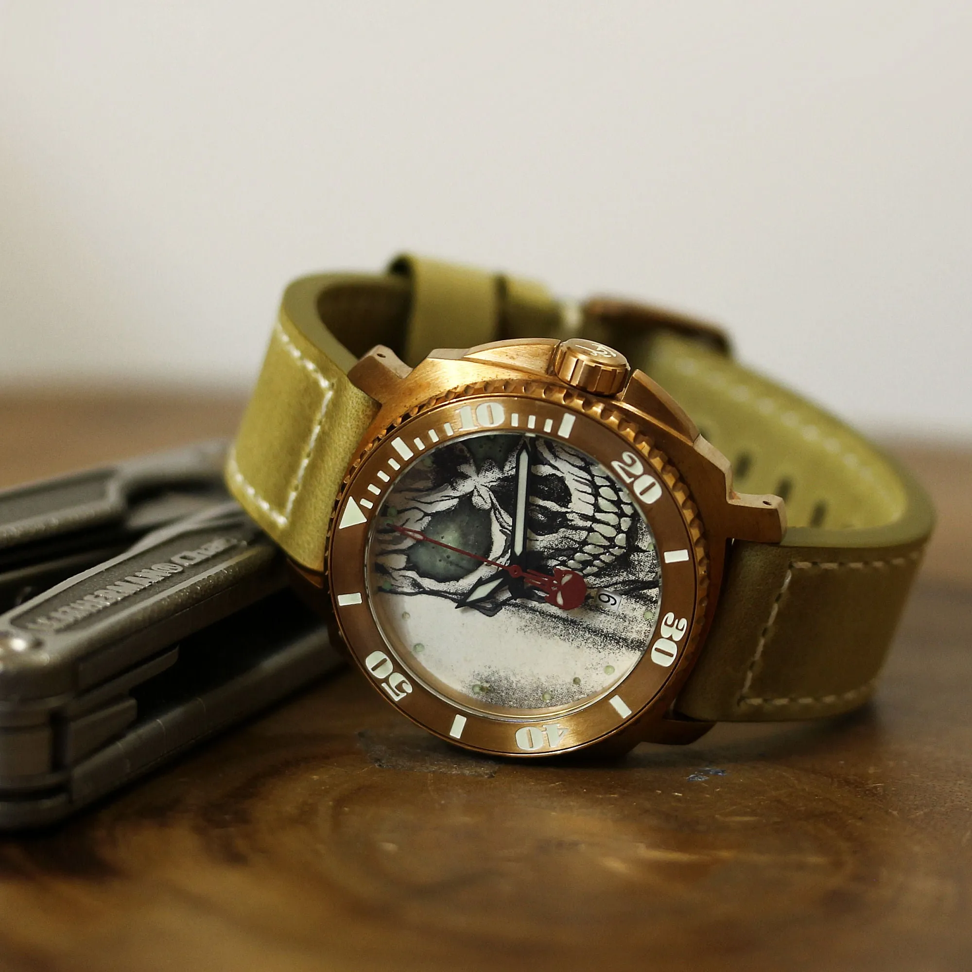 Bronze Blood & Thunder - Blood Skull Dial