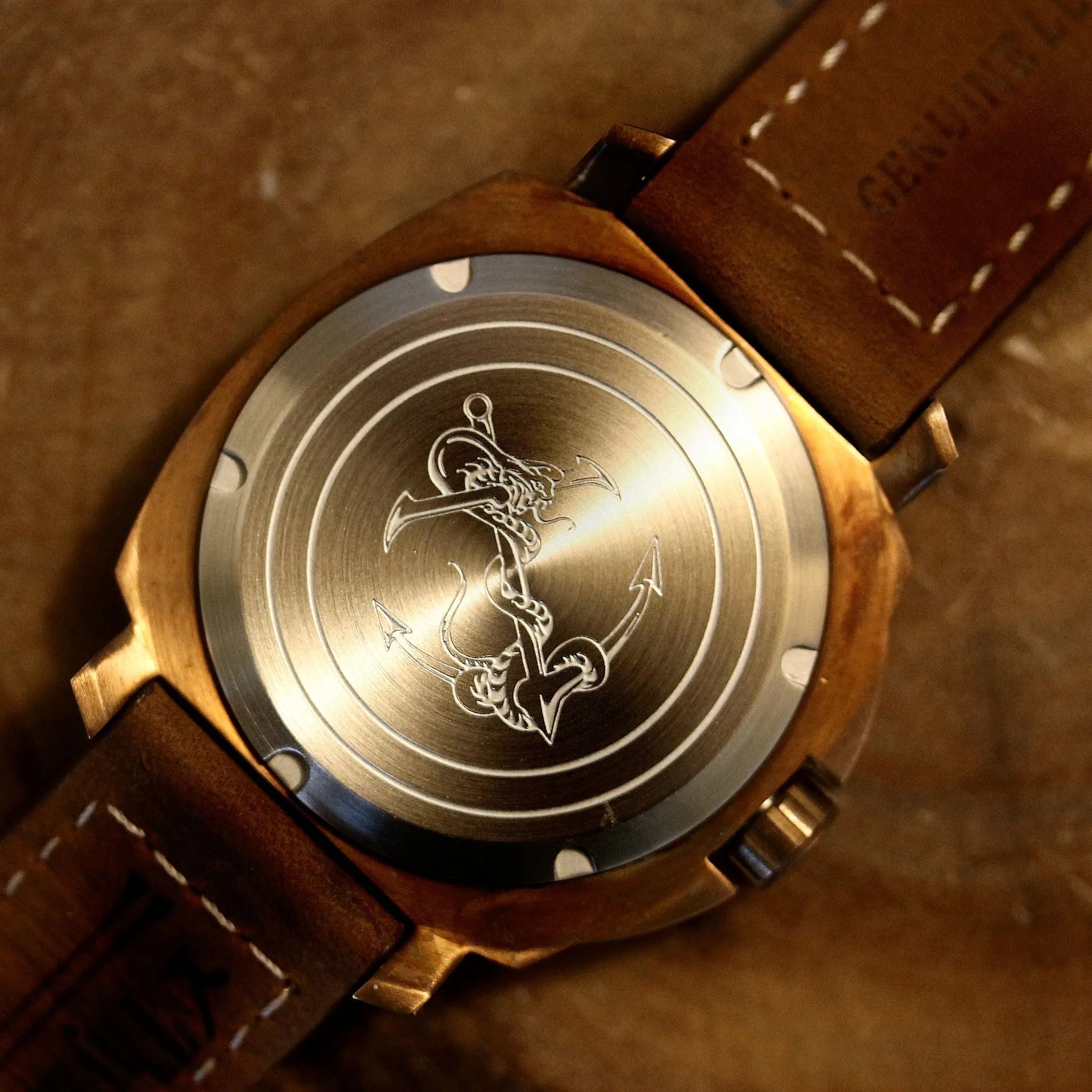 Bronze Crossfire - Black Damasteel Dial