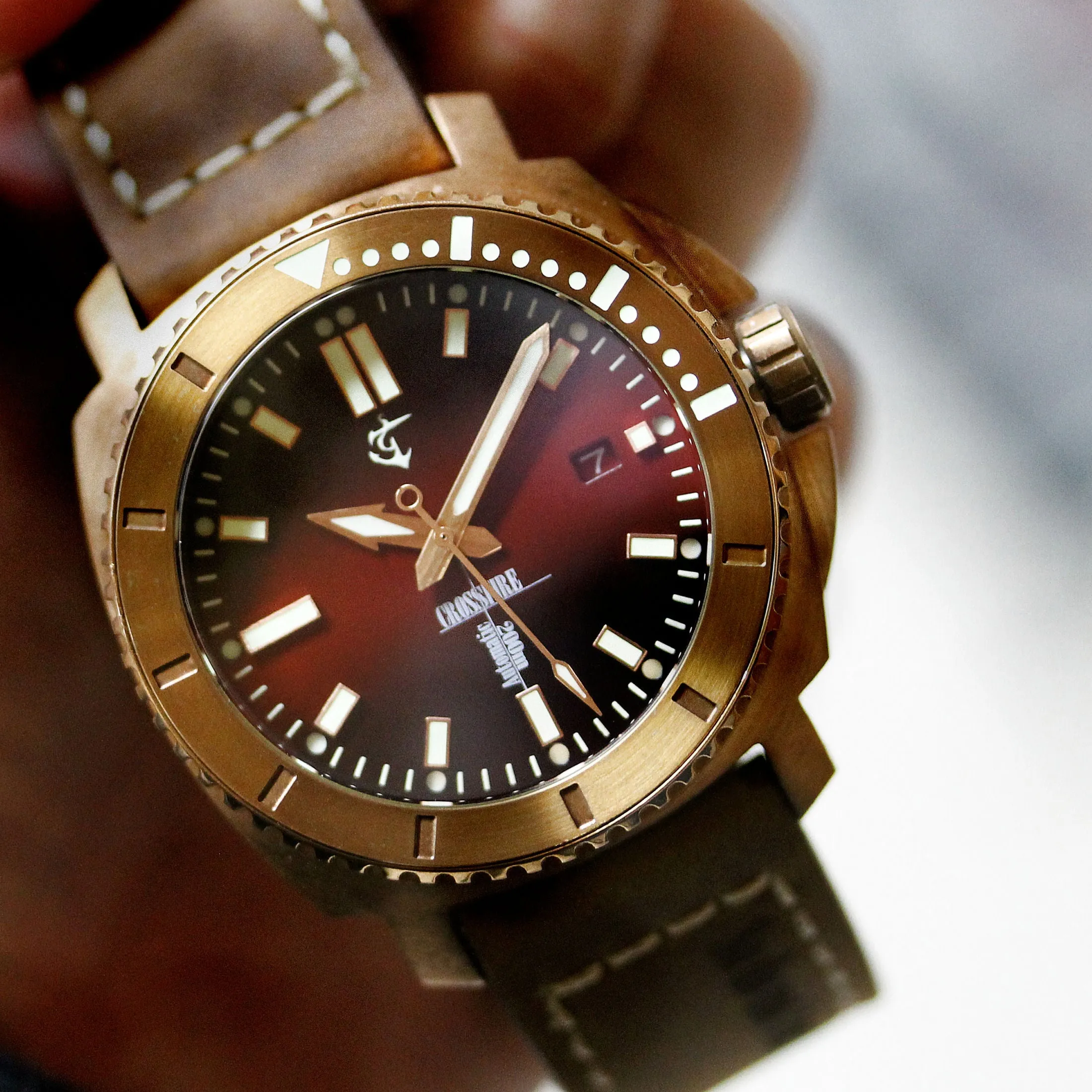 Bronze Crossfire - Red-Black Gradient