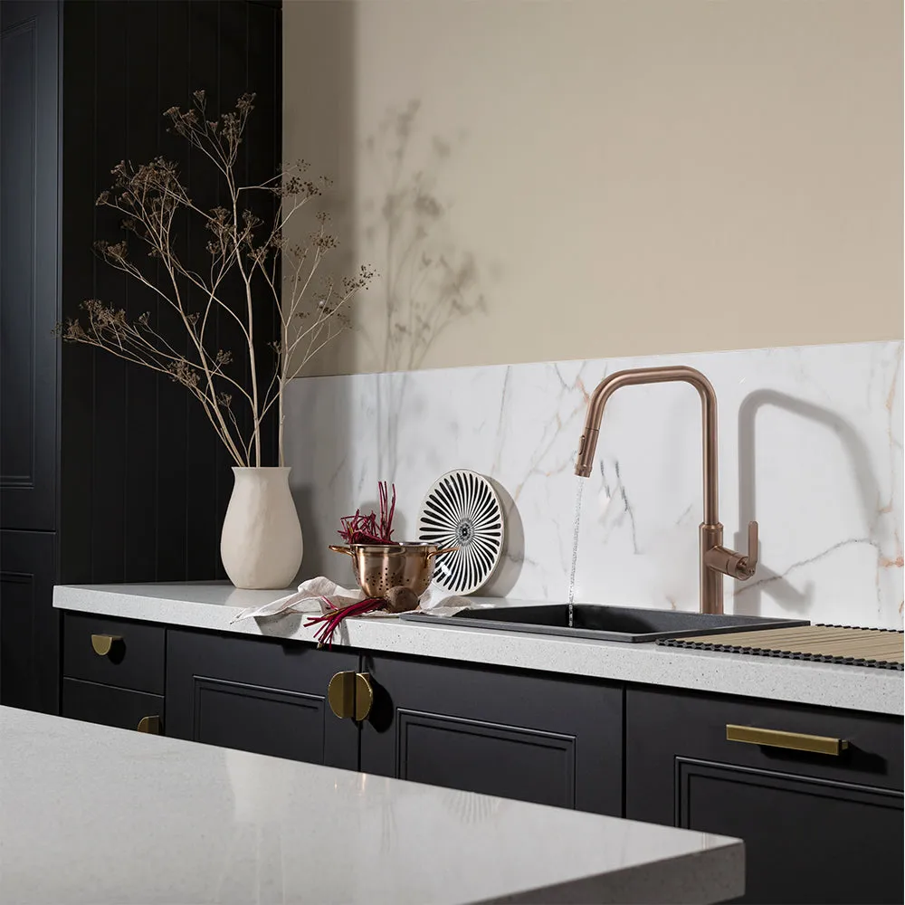 Brushed Bronze Decore Modern Kitchen Tap with Pull Out Spray