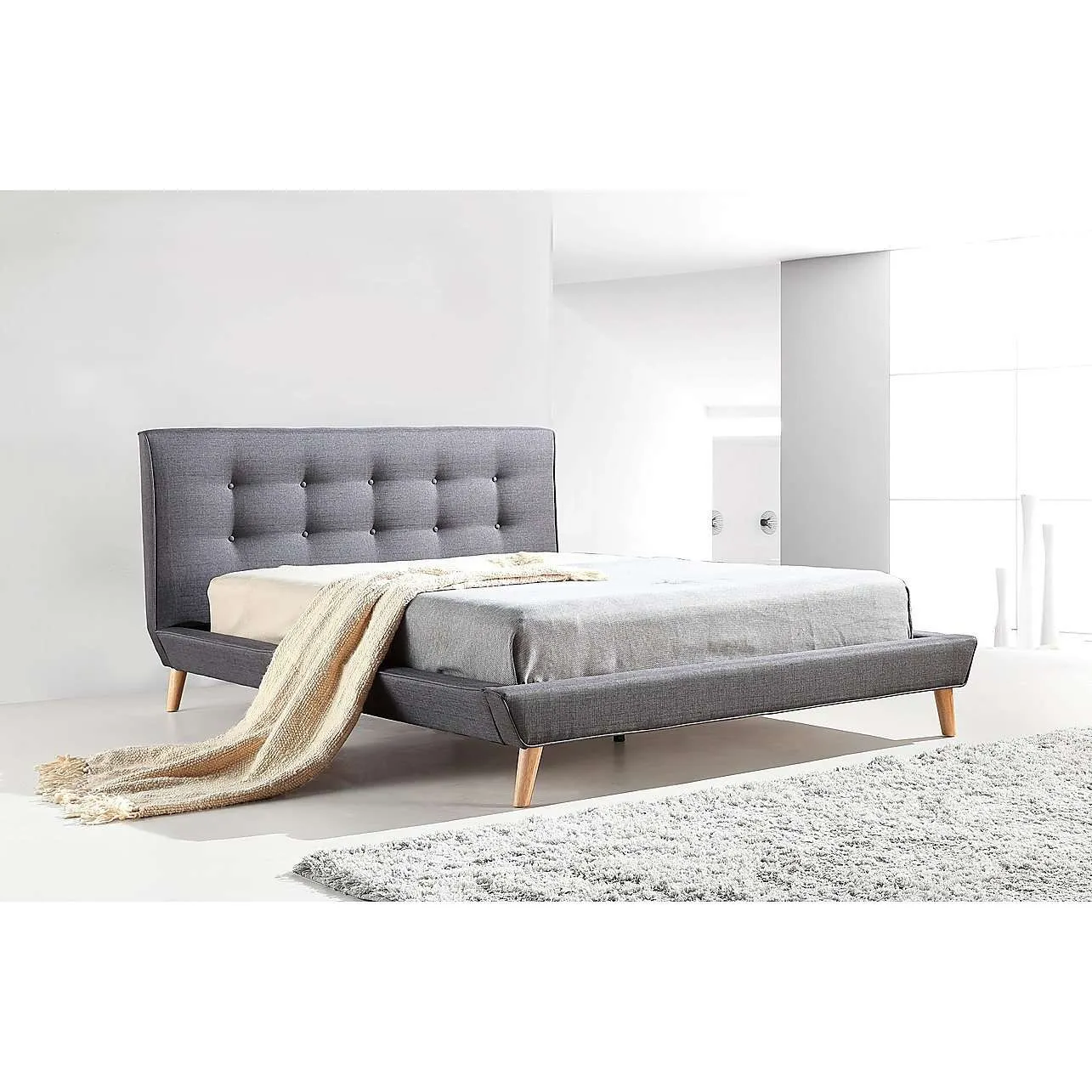 Button Tuft Linen Fabric Luxury Bed Frame