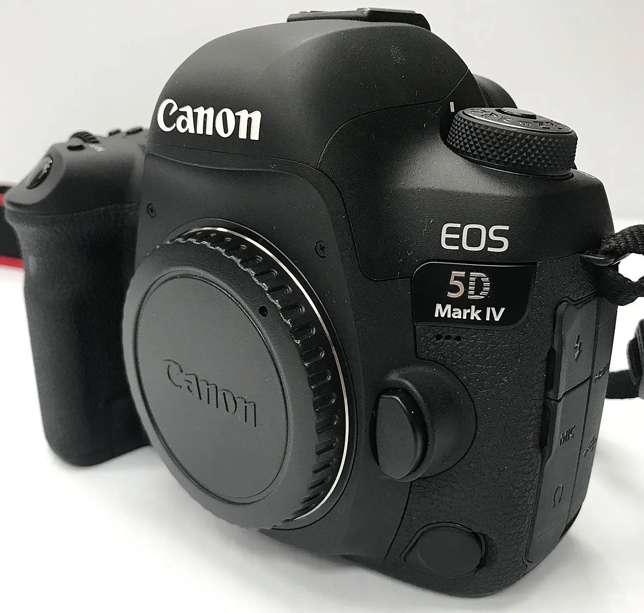 Canon EOS 5D Mark IV EF 24-105mm f/4L IS II USM Lens Kit