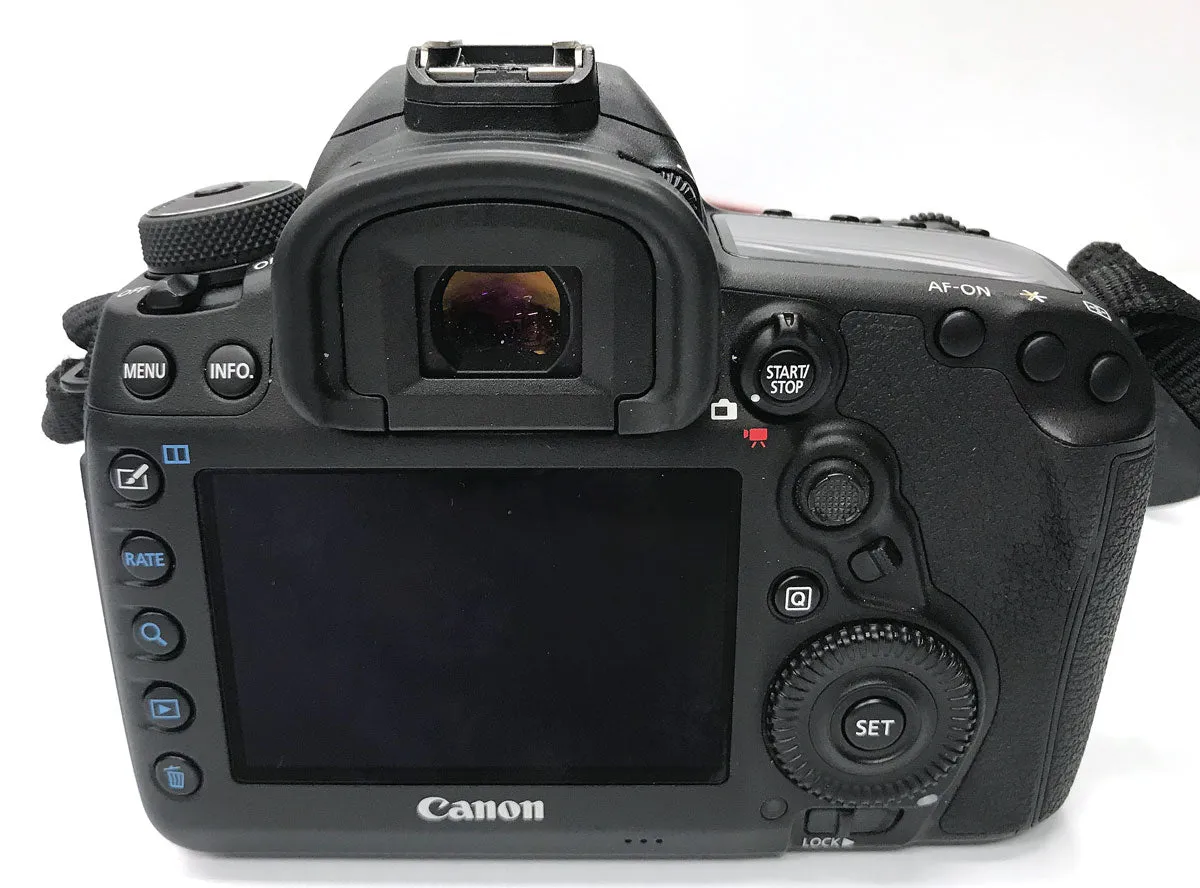Canon EOS 5D Mark IV EF 24-105mm f/4L IS II USM Lens Kit