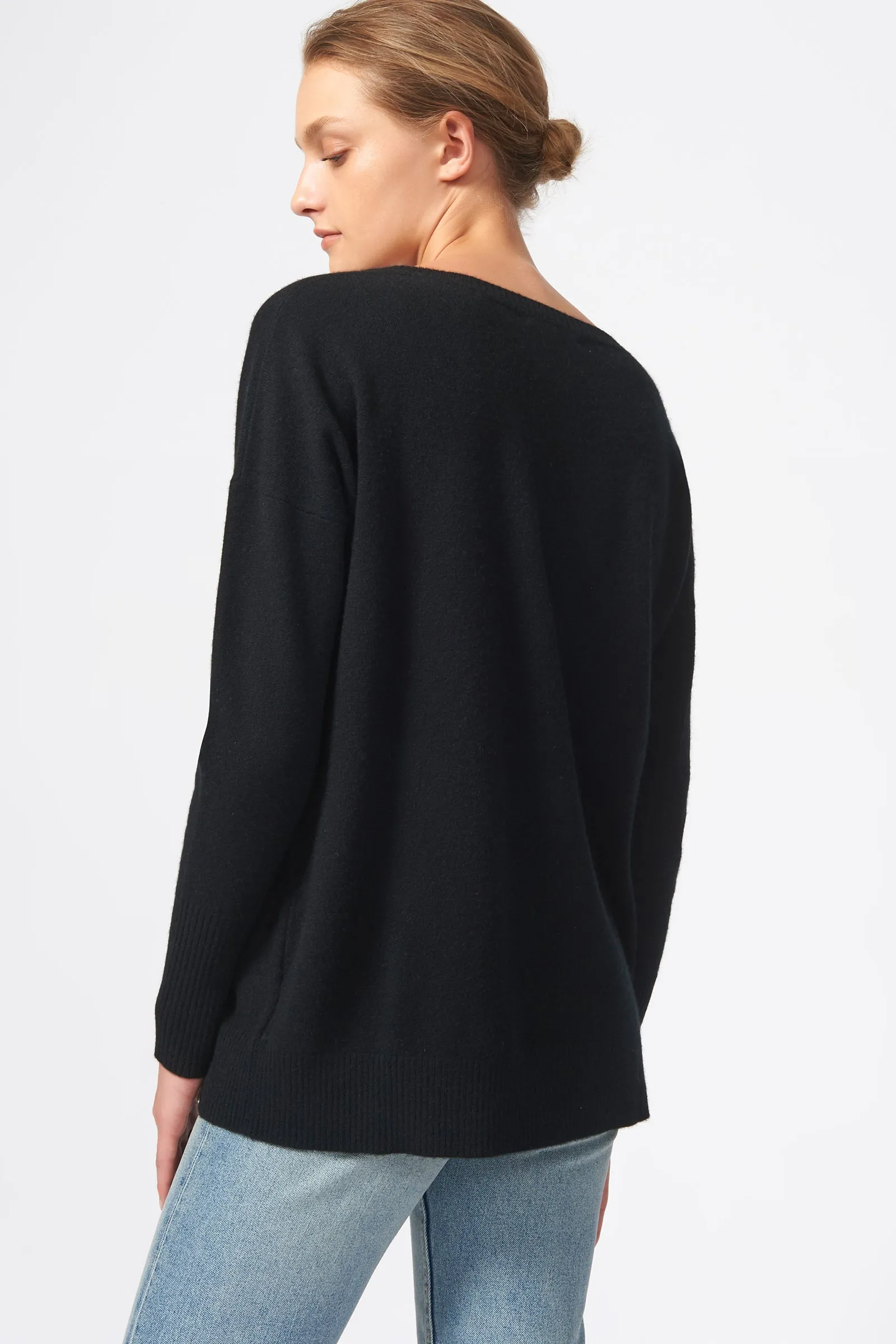 Cashmere V-Neck - Black