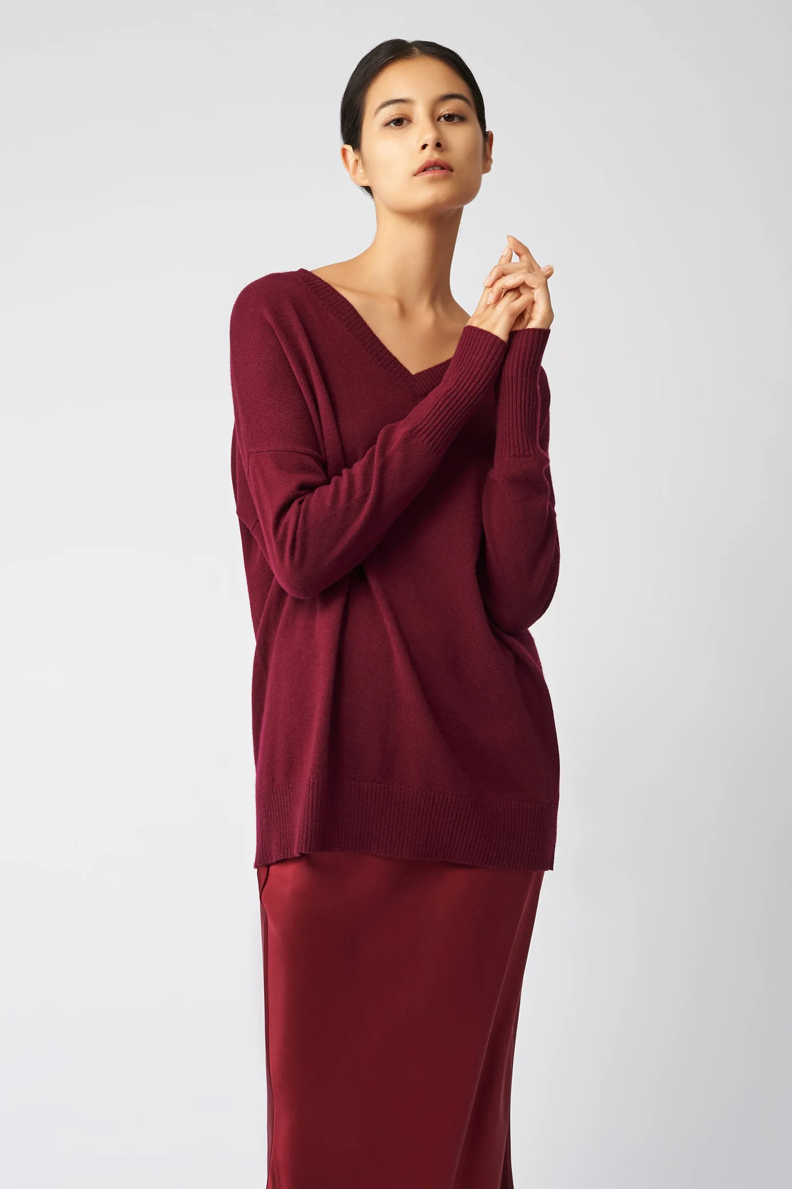 Cashmere V-Neck - Bordeaux
