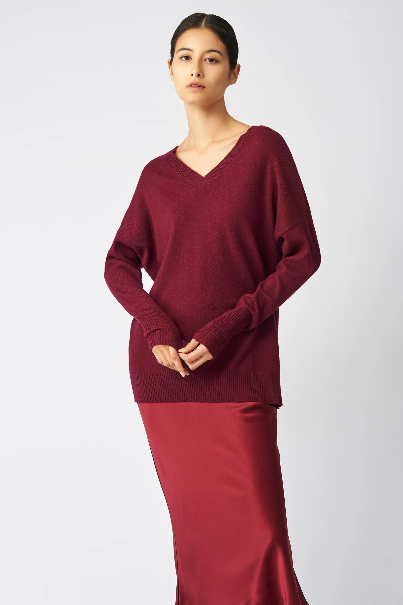 Cashmere V-Neck - Bordeaux