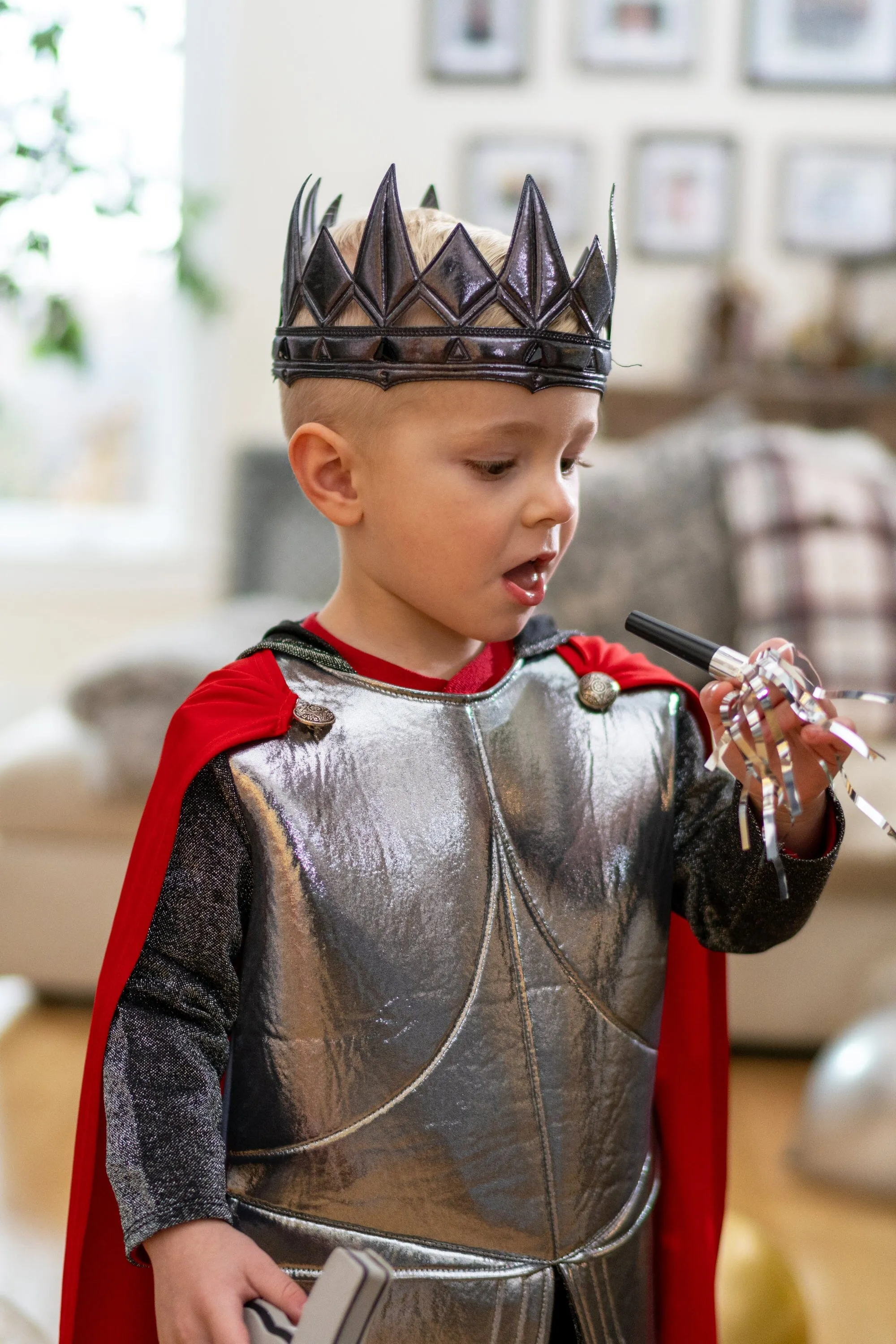 Charcoal Medieval Full Crown