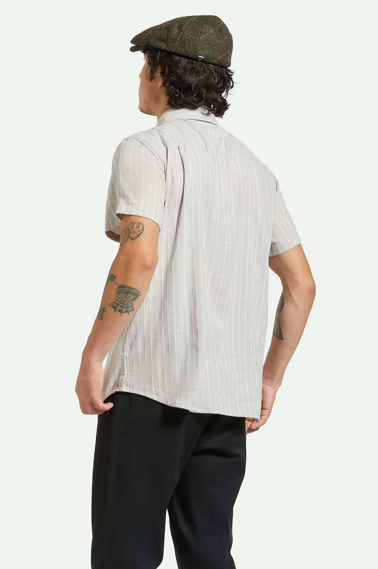 Charter Stripe S/S Woven Shirt - Off White/Cinder Grey