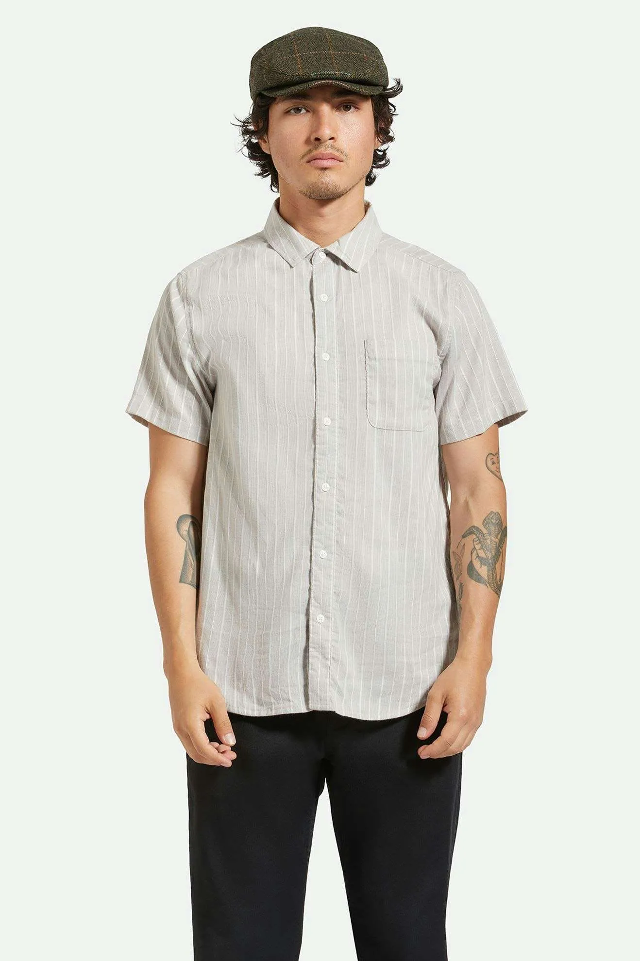 Charter Stripe S/S Woven Shirt - Off White/Cinder Grey