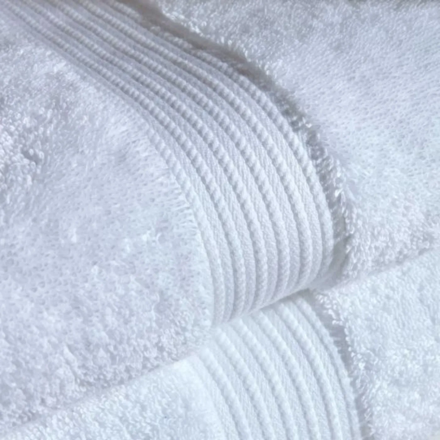 Christy Supreme Hygro Towel | White / Various Sizes
