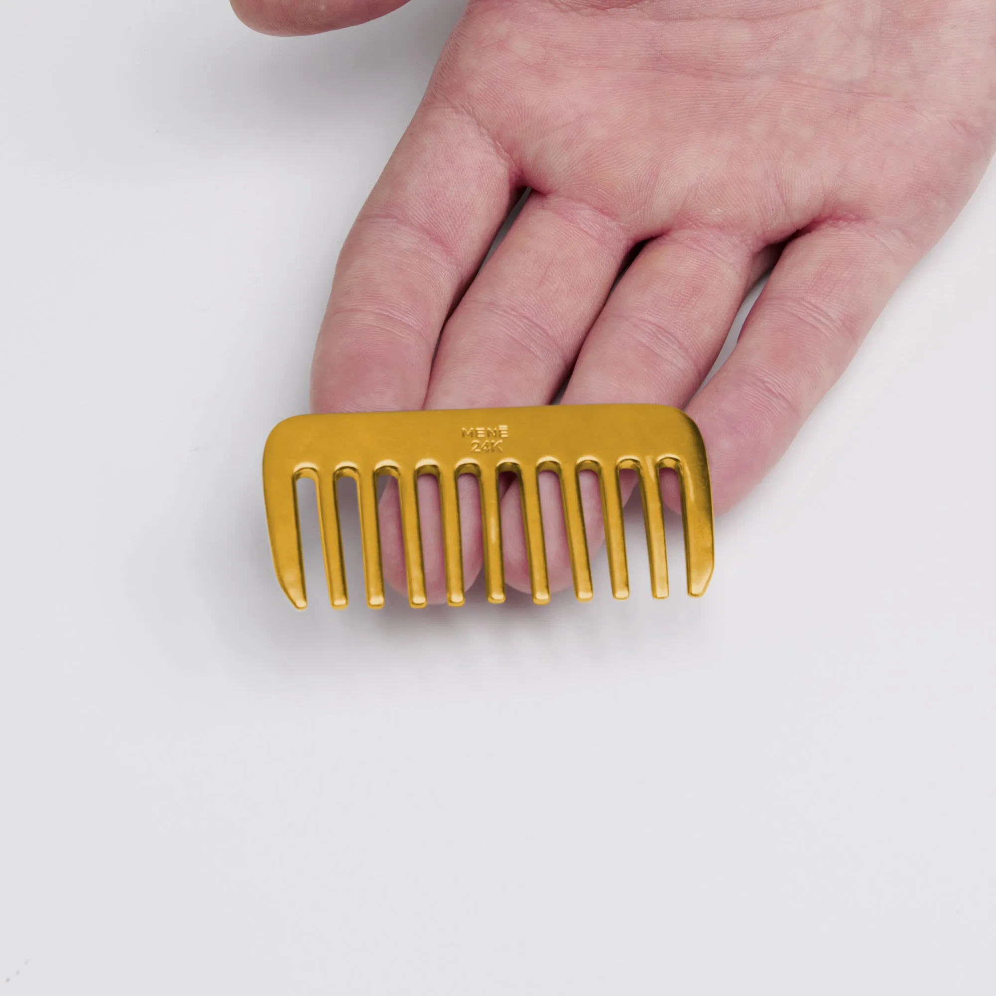 Comb
