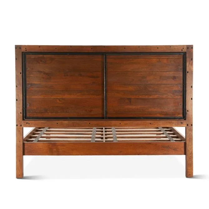 Cosmopolitan Bed