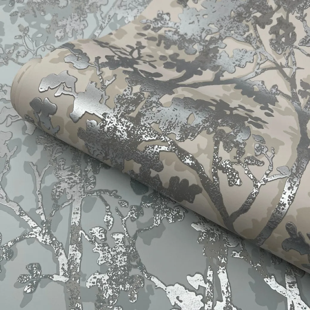 Cream & Silver Shimmering Foliage Wallpaper (57 SqFt)