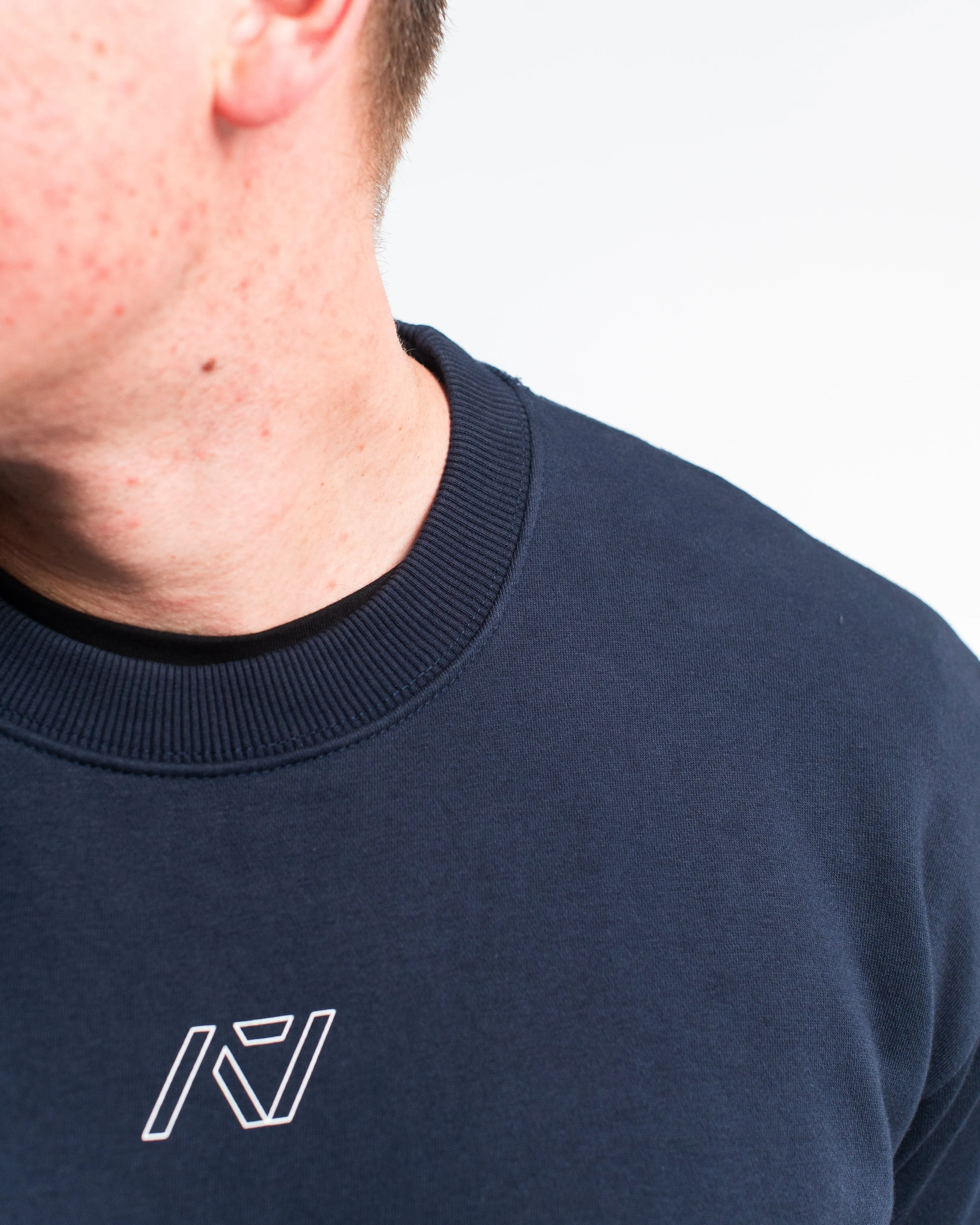 Crew Neck Bar Grip - Night Light
