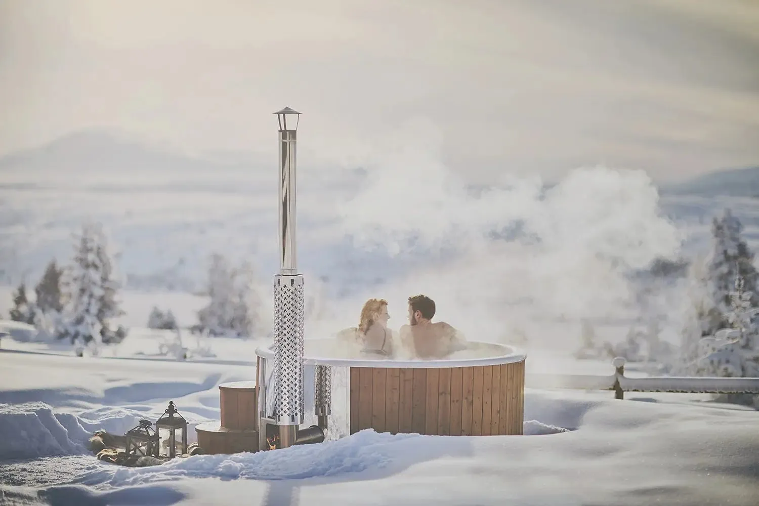 Deluxe Wood Fired Hot Tub With Liner
