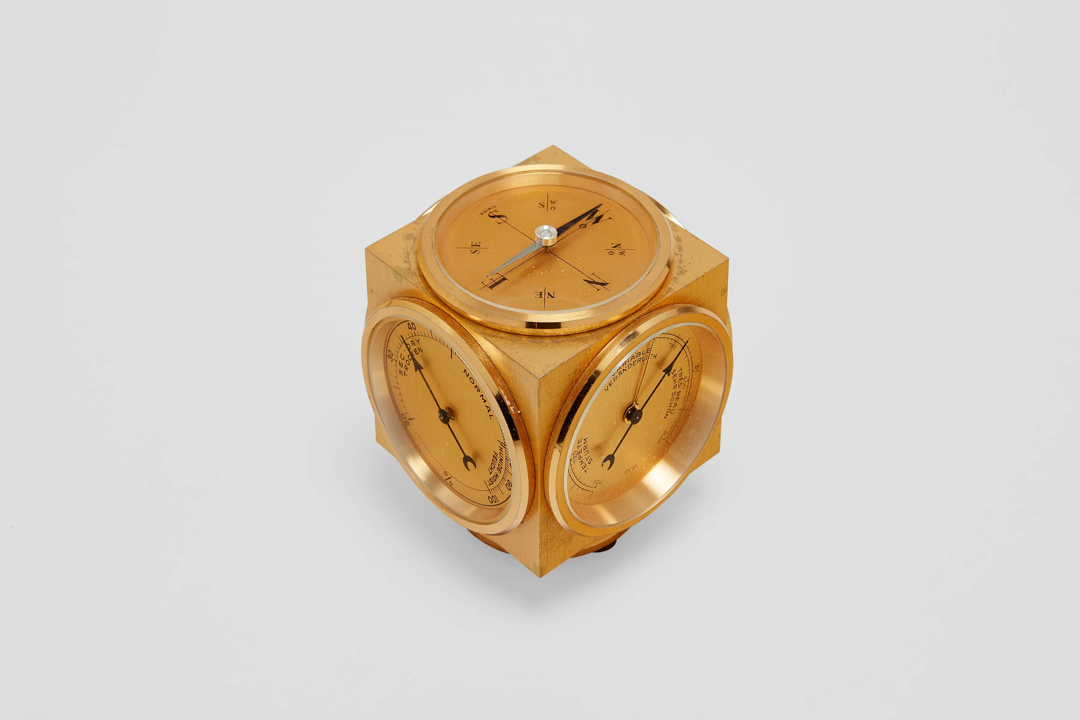 Desk Compendium by Abercrombie & Fitch