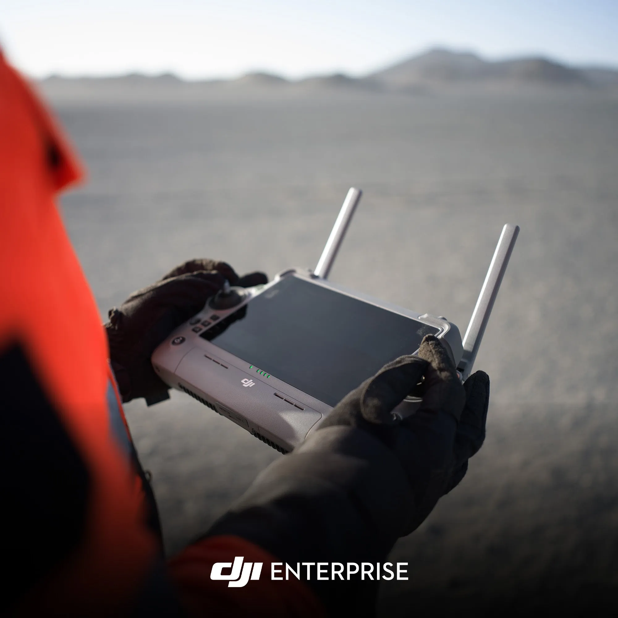 DJI Matrice M4T | ENTERPRISE DRONE - THERMAL PUBLIC SAFETY BUNDLE