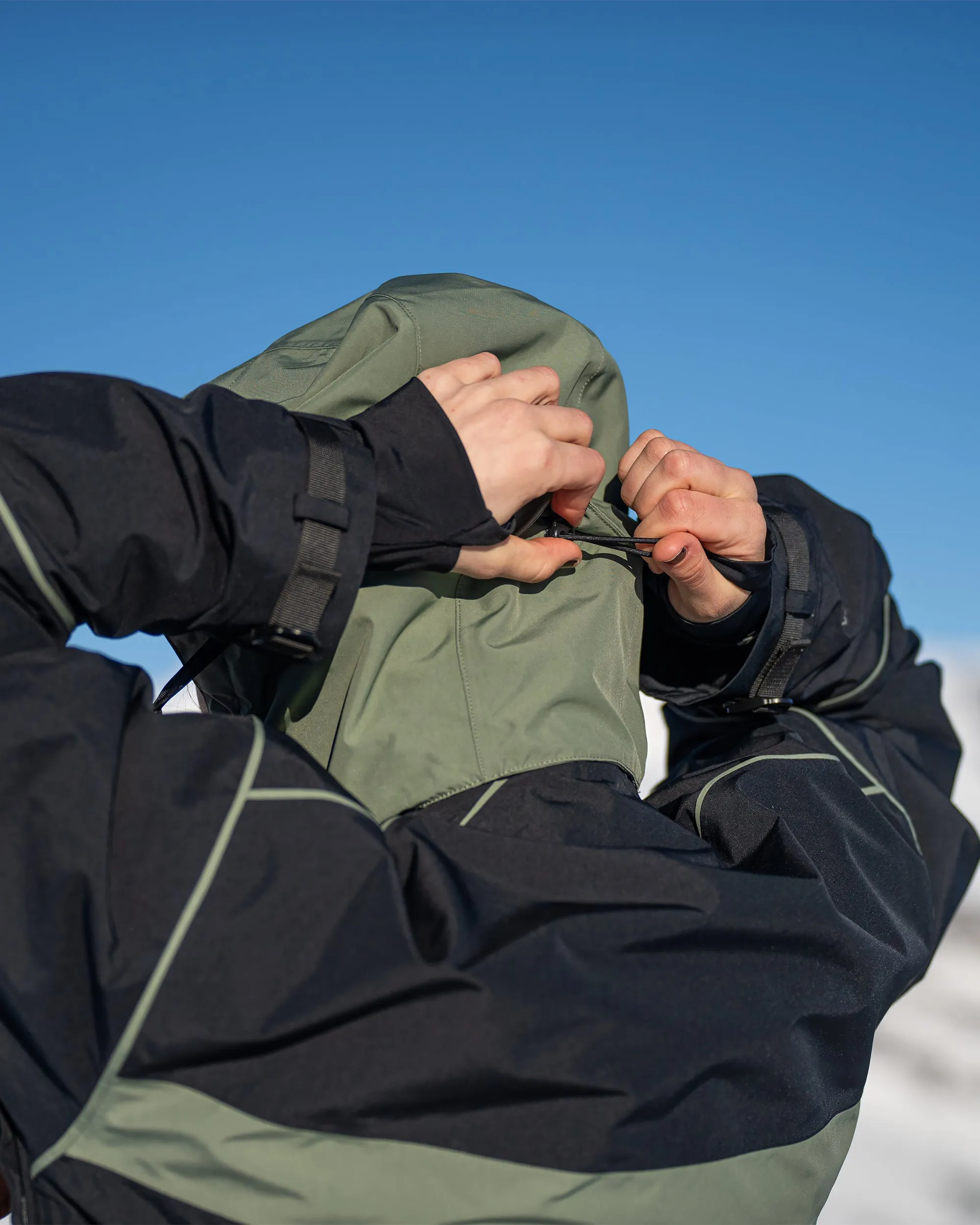 Dlm Gore-Tex Jacket - Black