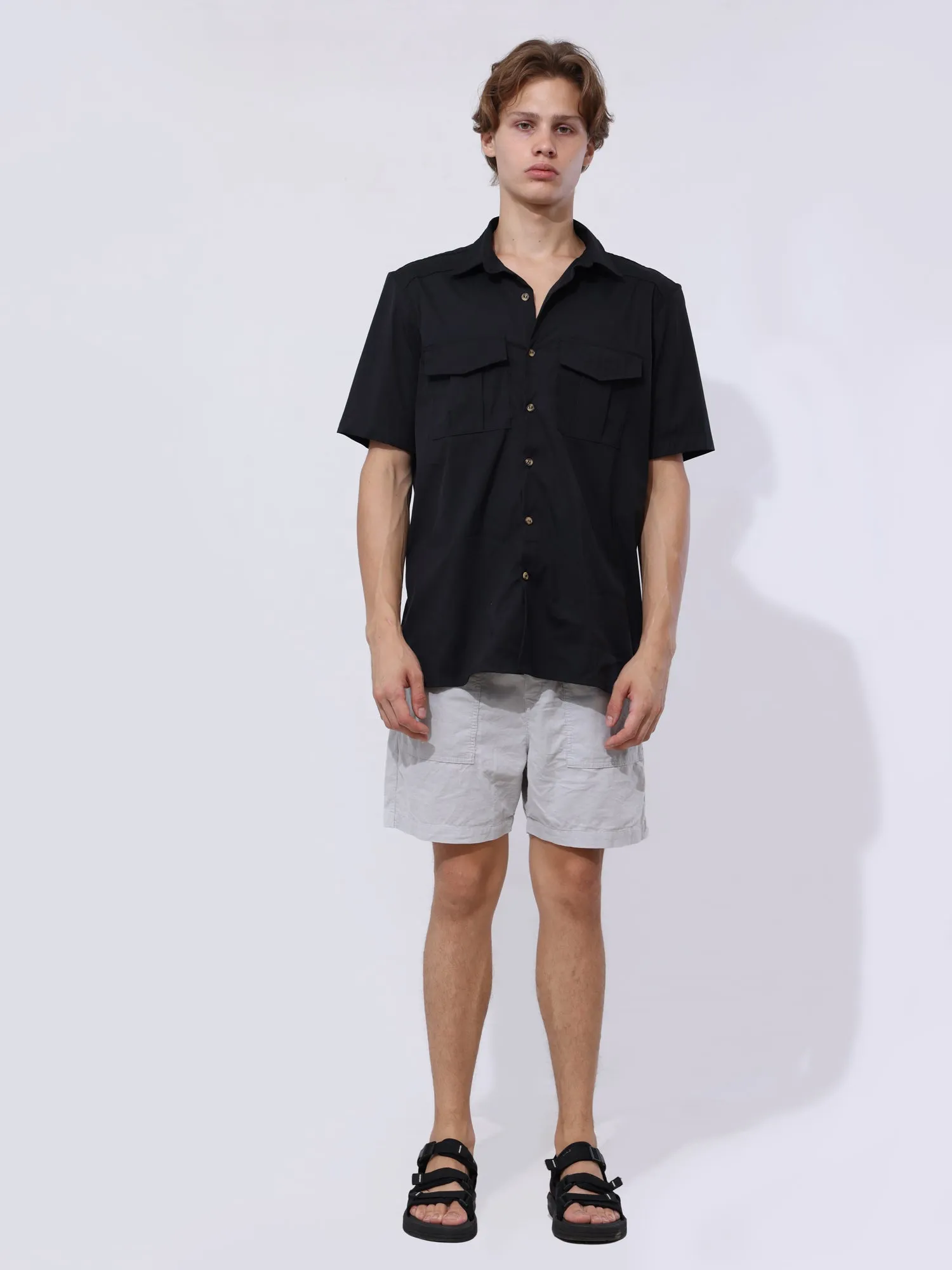 Double pocket pleat detailed shirt