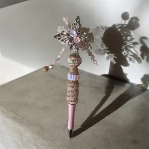 Elegant Refillable Beaded Pen – Perfect for Gifting & Journaling!