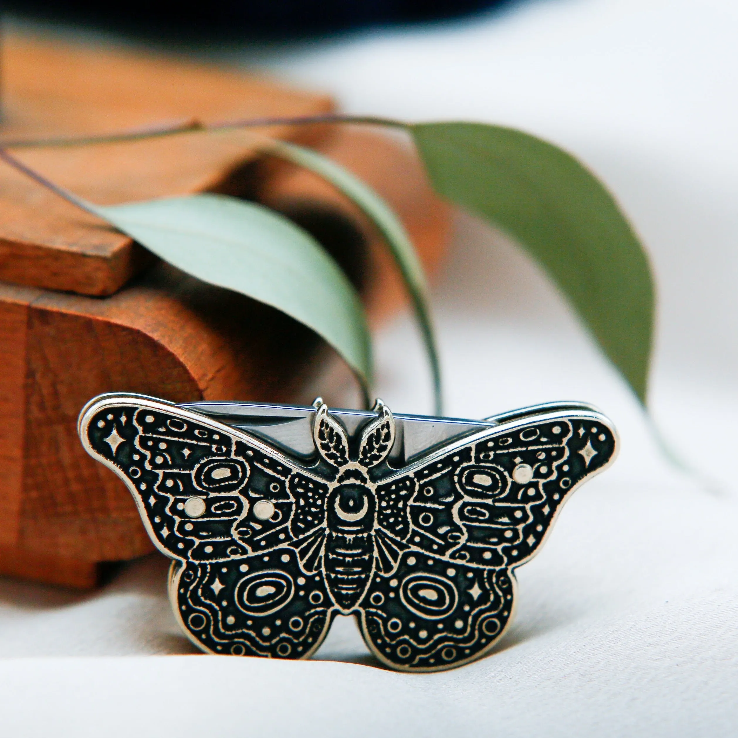 Empress Moth Pocket Knife