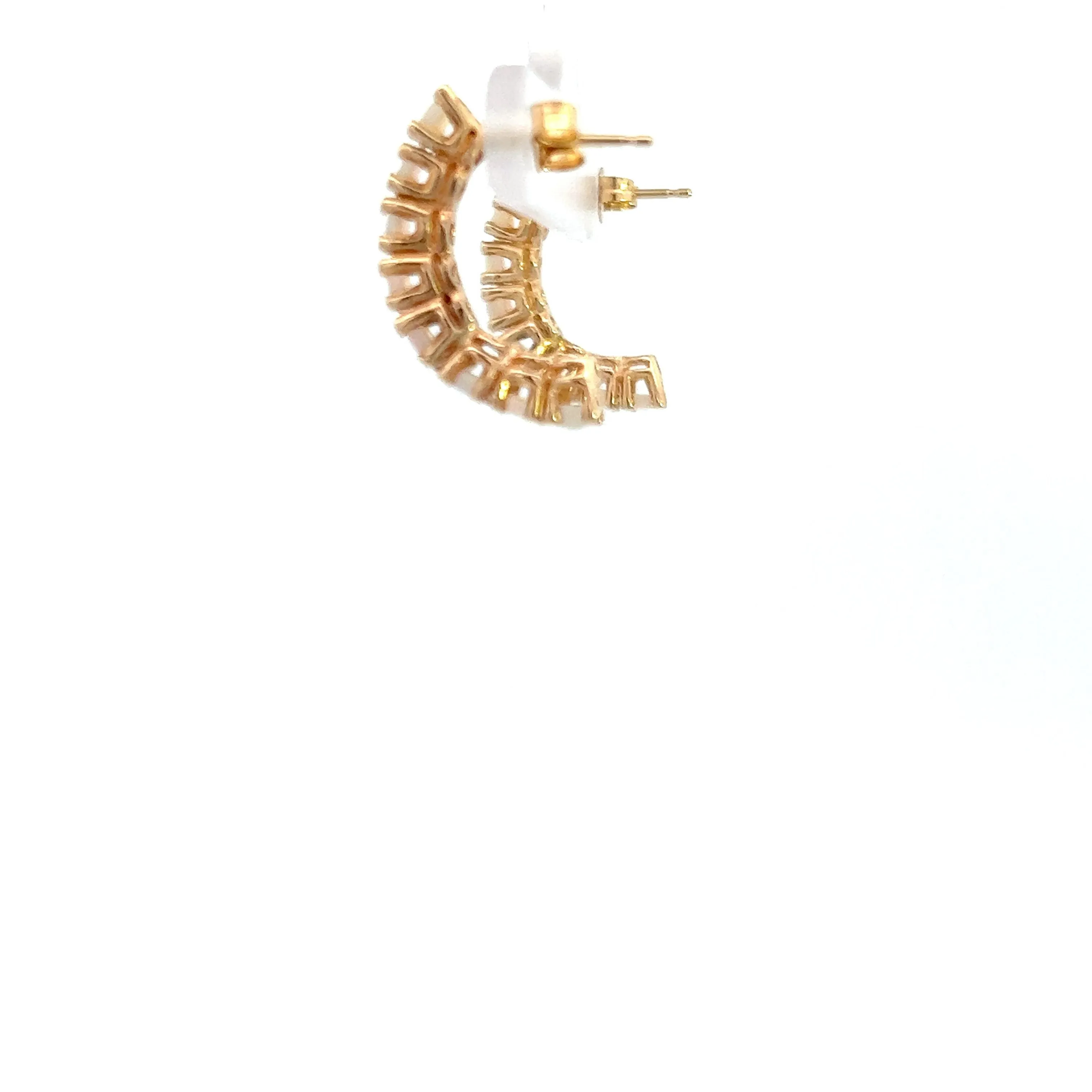 Estate 14KT Yellow Gold And White Opal Earring